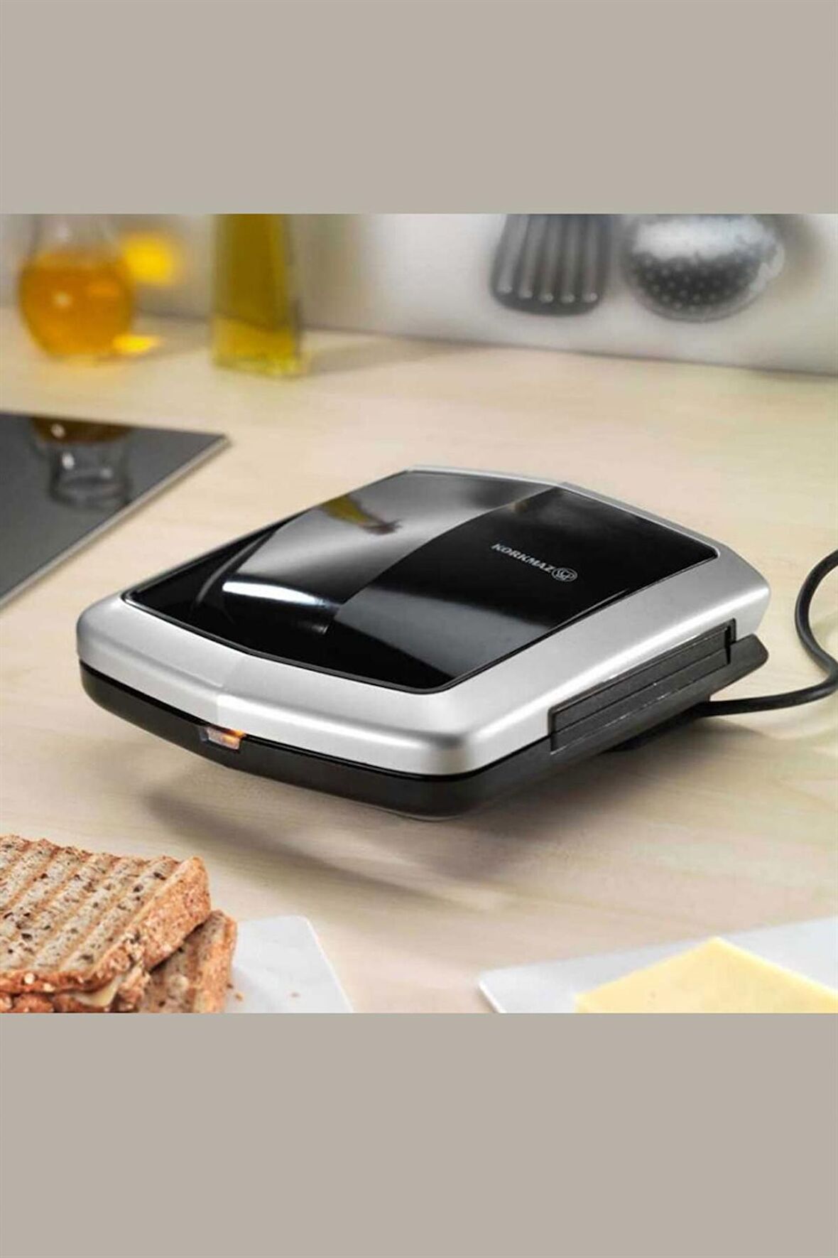 Korkmaz Vertex Siyah 800 W Tost Makinesi