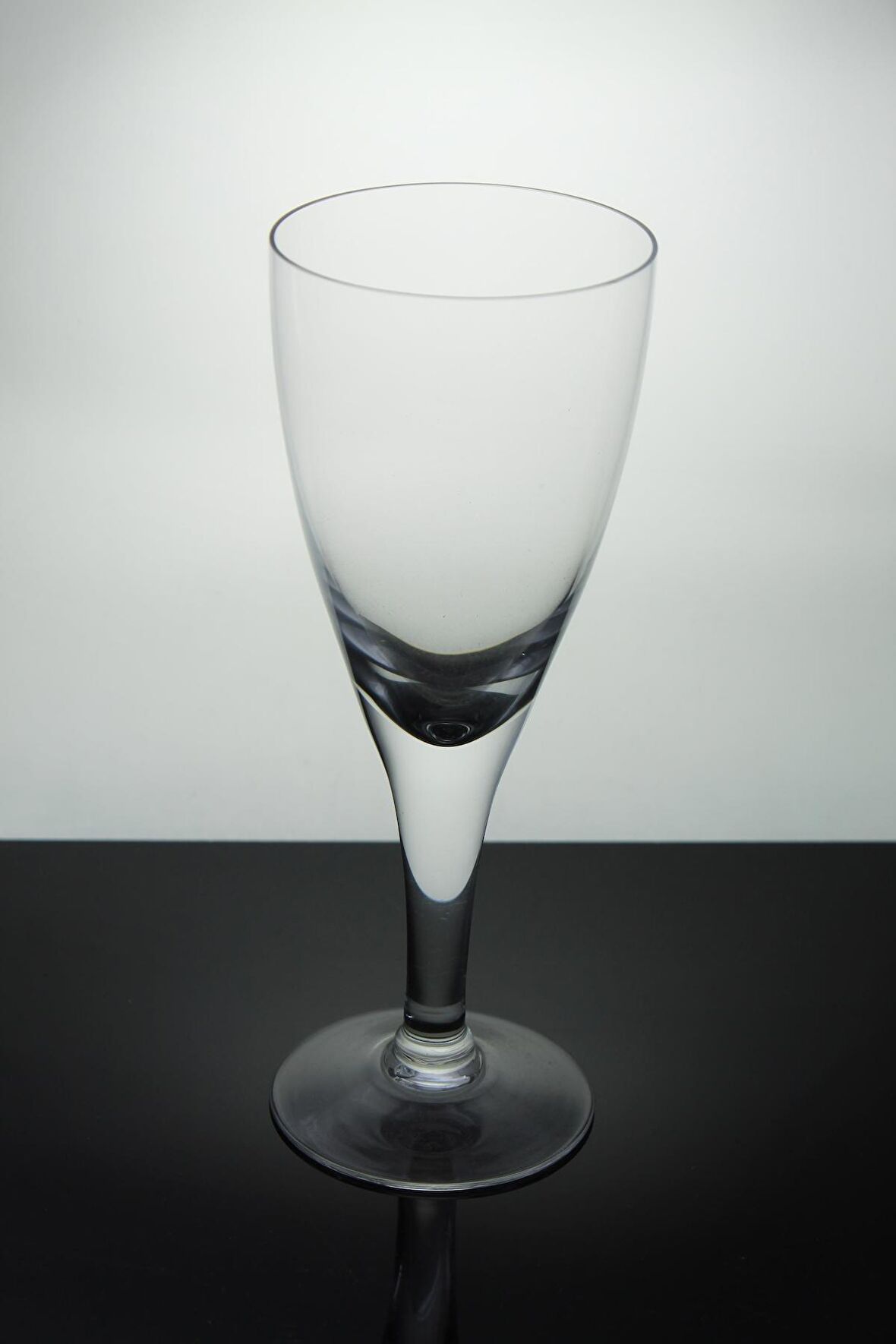 Paşabahçe El İmalatı Kristal 6 Lı Şarap Kadehi 11067