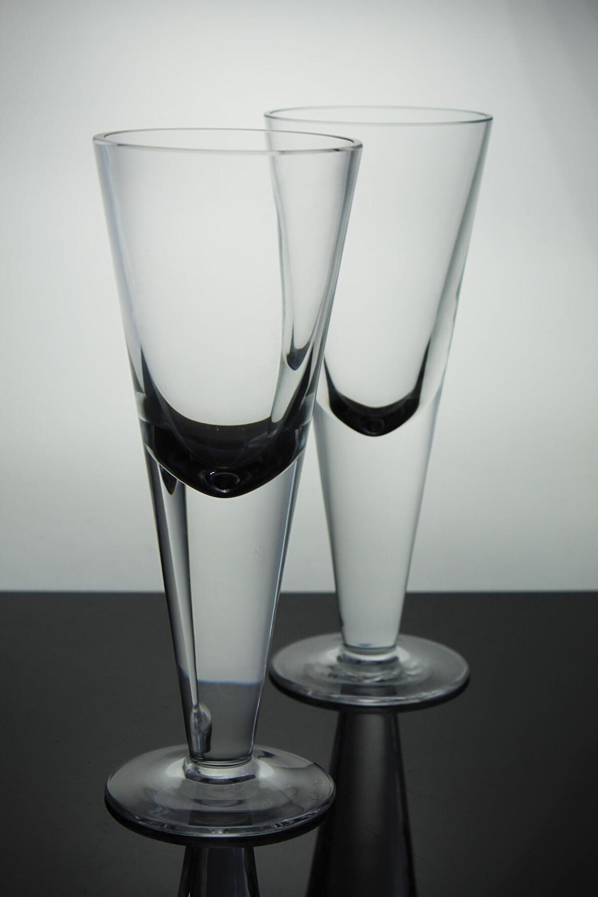 Paşabahçe El İmalatı Kristal Ayaklı 4'lü Bira Bardağı 296832 21499