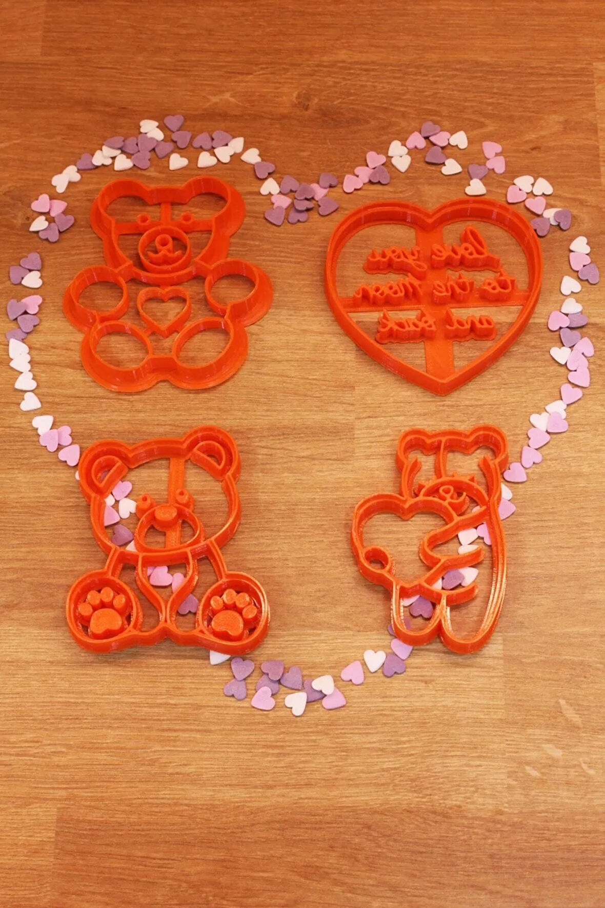 Sevgililer Günü Özel Kalpli Sevimli Sarılan Ayı Love You Kalp 4'lü Kurabiye Kalıbı Seti