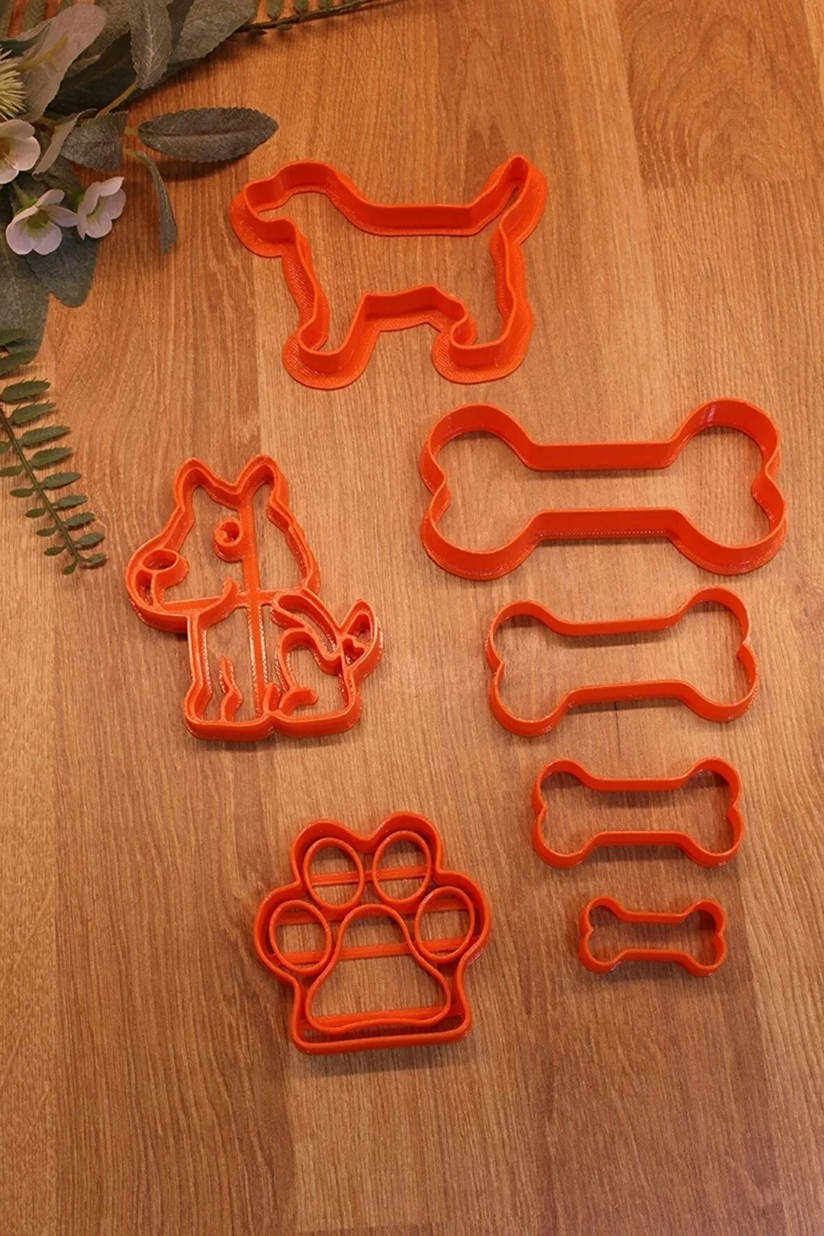 Köpek Pati Kemik Kurabiye Kalıbı Ve Hamur Şekillendirici 7'li Set