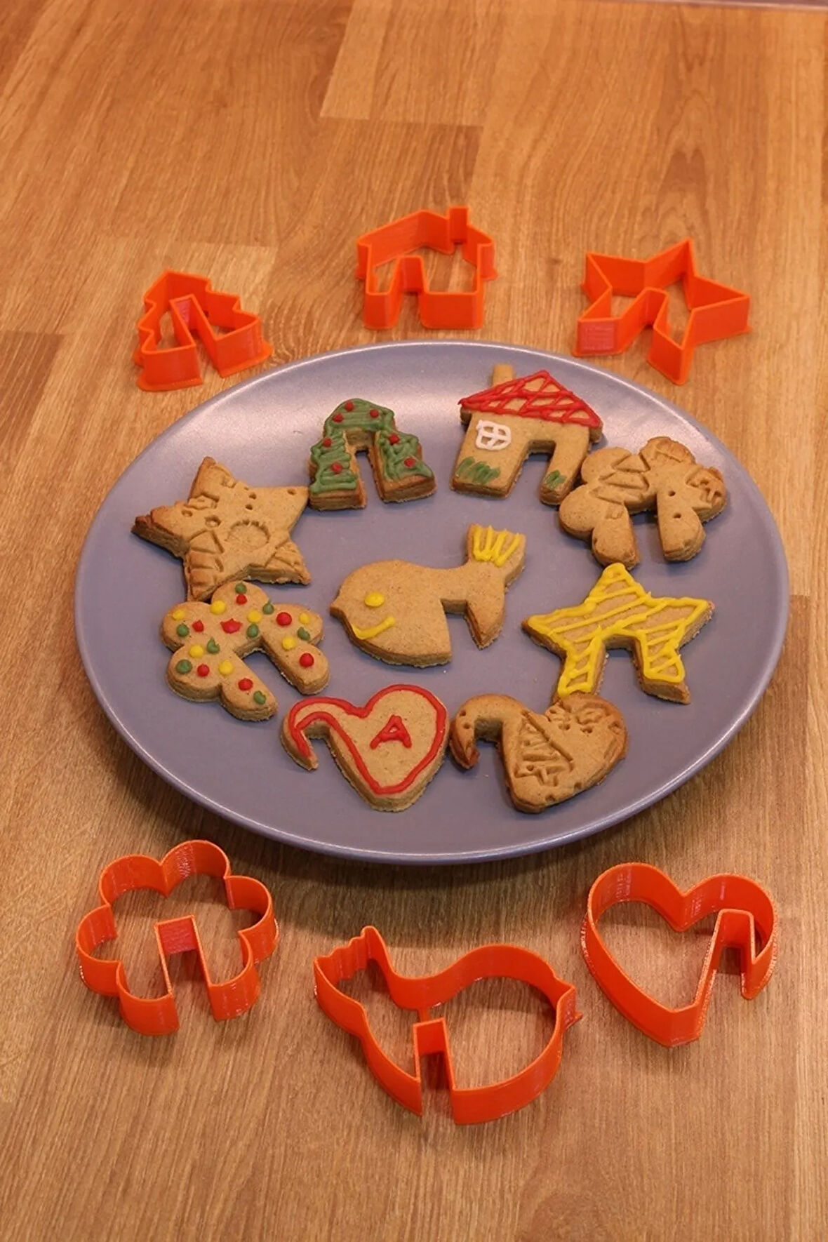 Kupa Fincan Kenarına Takılabilen Kurabiye Kalıbı Kalp Yıldız Ev Kuş Çiçek Çam Ağacı 6'lı Set