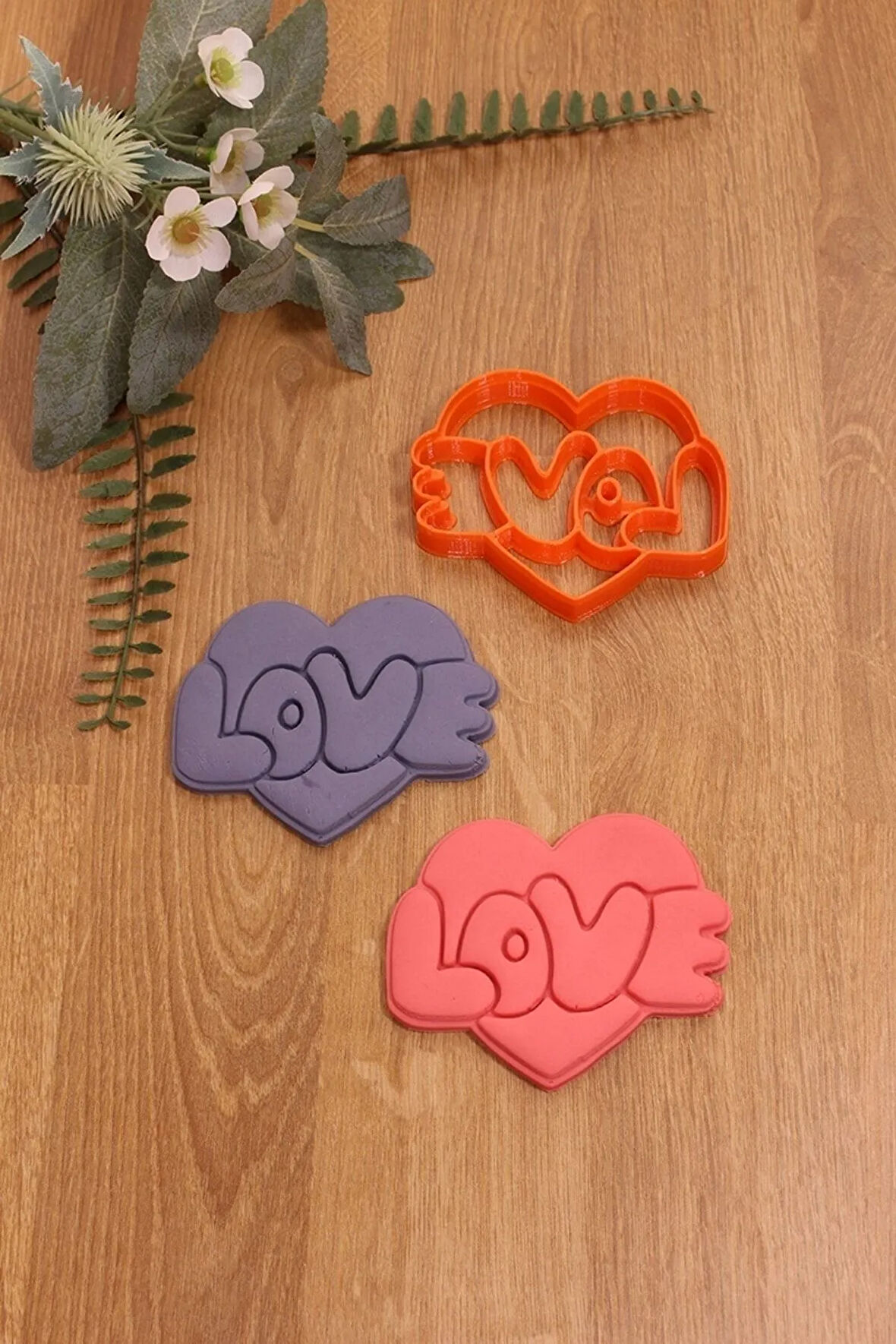 Love Kurabiye Kalıbı ve Hamur Şekillendirici