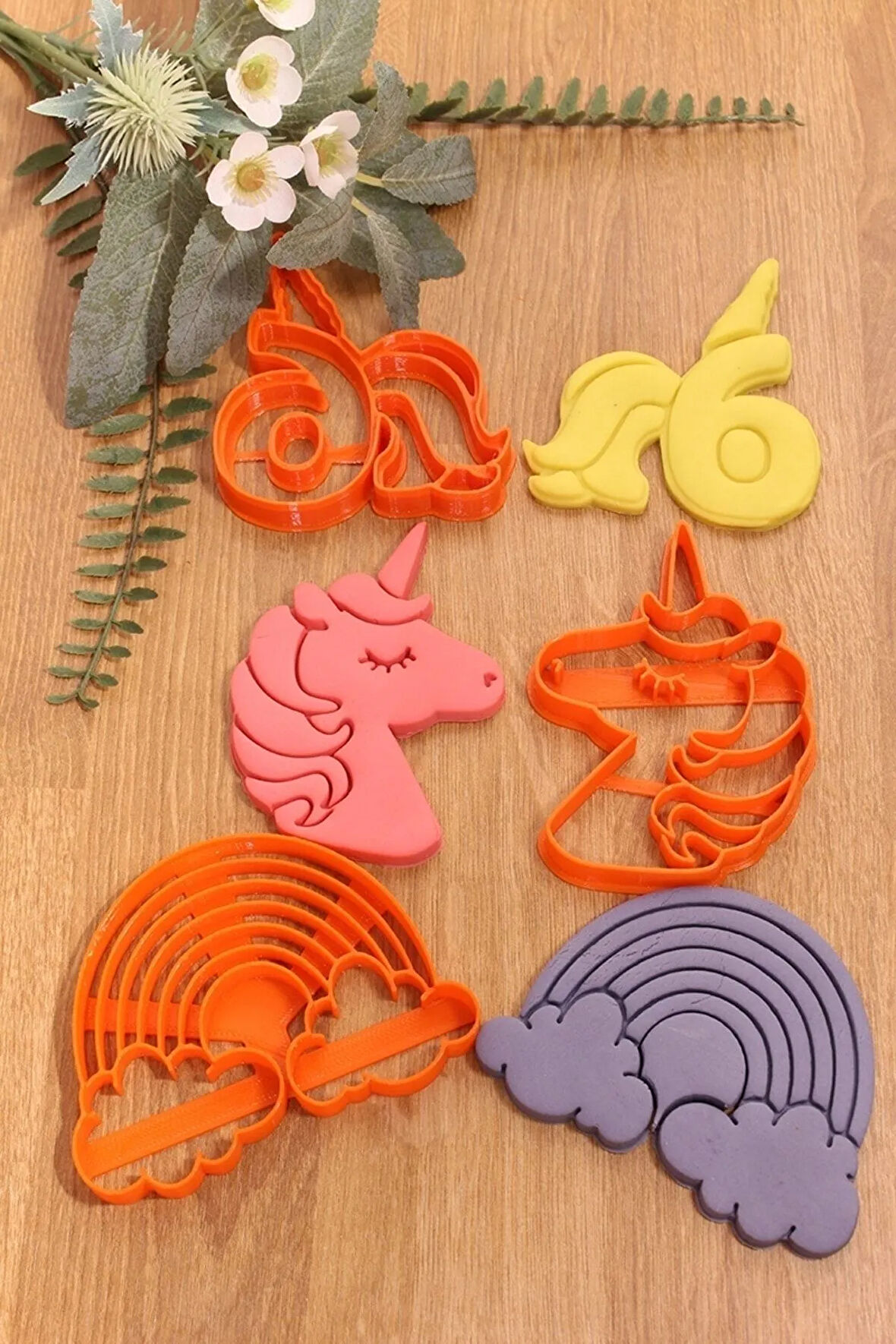 6 Yaş Doğum Günü Rakam Unicorn Gökkuşağı 3lü Set Kurabiye Kalıbı Ve Hamur Şekillendirici