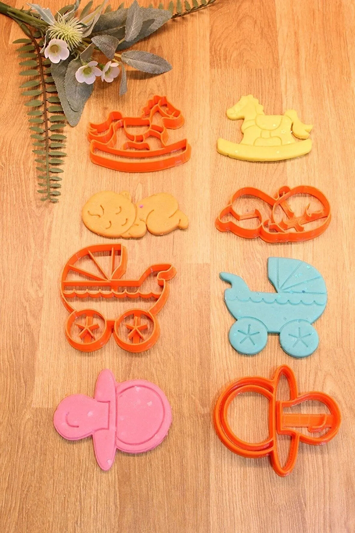 Bebek Arabası Emzik Sallanan At Babyshower 4'lü Set Kurabiye Kalıbı