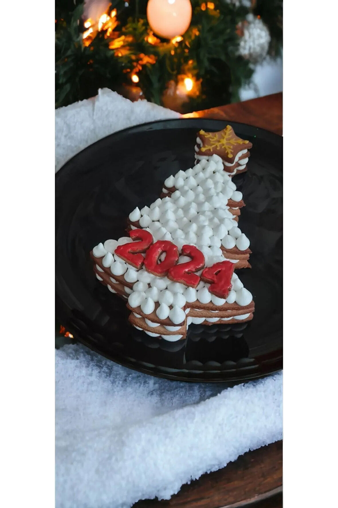 Yılbaşı Yeni Yıl Noel Çam Ağacı Yıldızı Ve 2024 Cream Tart Ve Kurabiye Yapım Seti