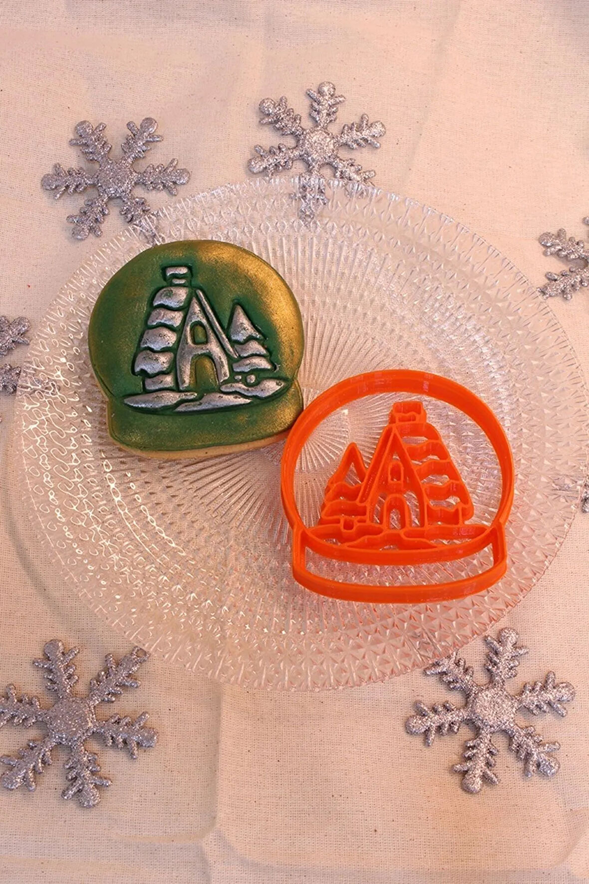 Kar Küresi Kış Manzarası Kurabiye Kalıbı ve Hamur Şekillendirici