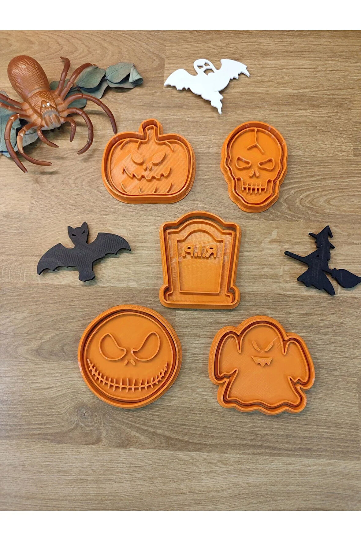 Cadılar Bayramı Halloween Balkabağı Kuru Kafa Mezar Taşı Hayalet Kurabiye Kalıbı Seti
