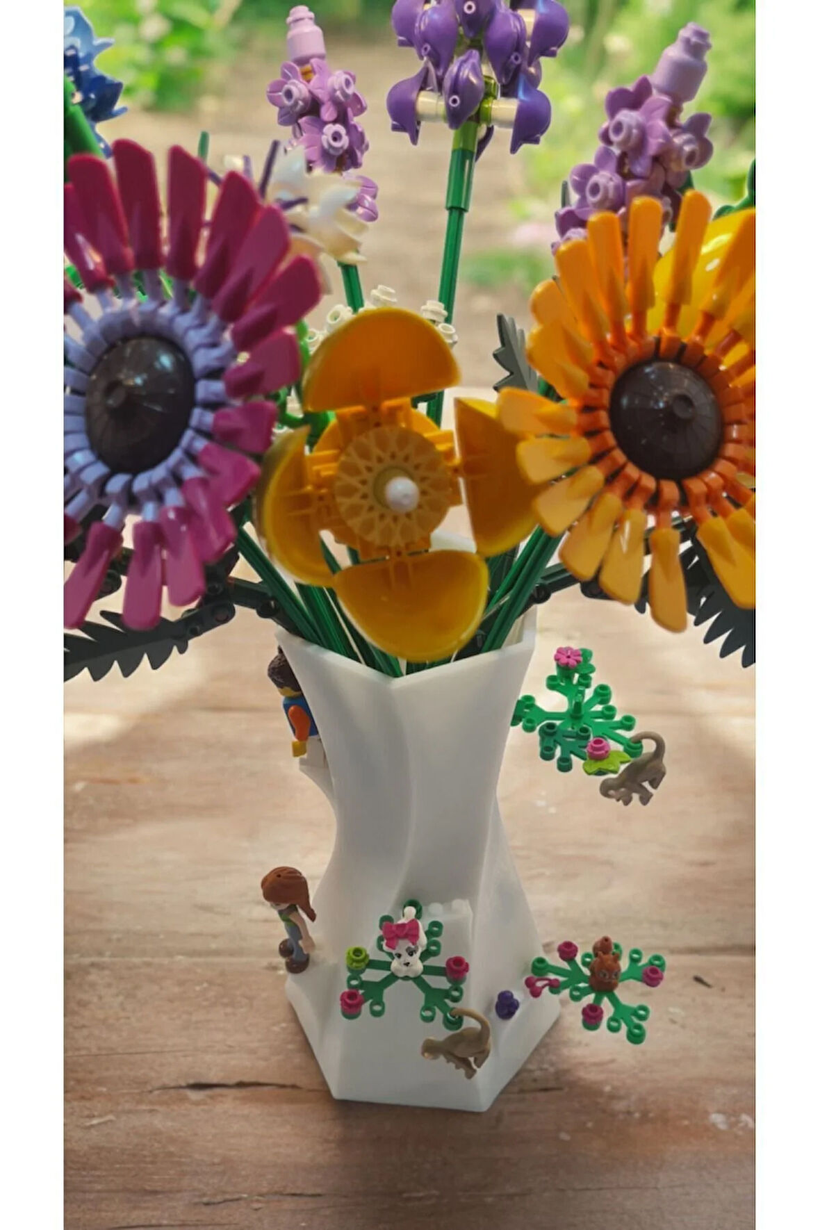Lego Çiçek Uyumlu Özel Tasarım Dekoratif Vazo Biyoplastik Beyaz (ÇİÇEKLER DAHİL DEĞİLDİR)