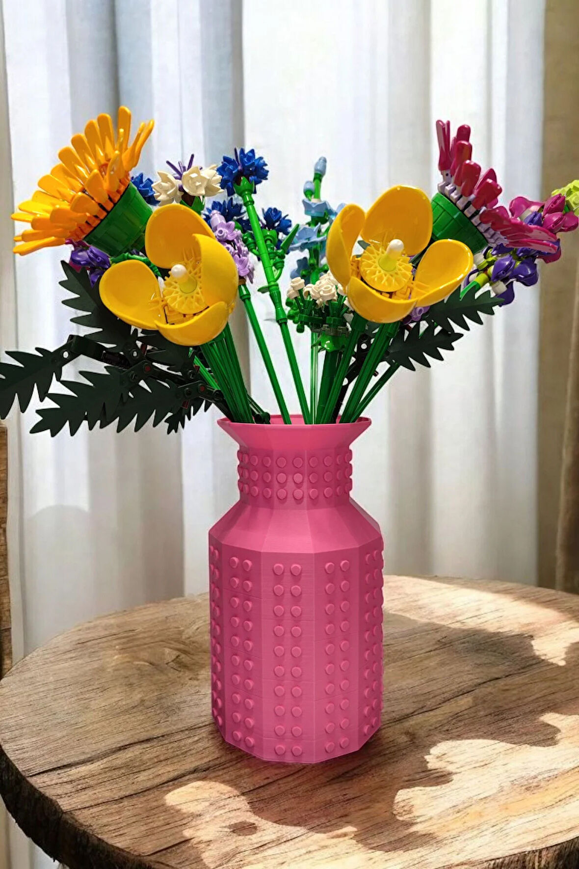 Blok Çiçek Buketi Uyumlu Özel Tasarım Dekoratif Vazo Biyoplastik Pembe (ÇİÇEKLER DAHİL DEĞİLDİR)