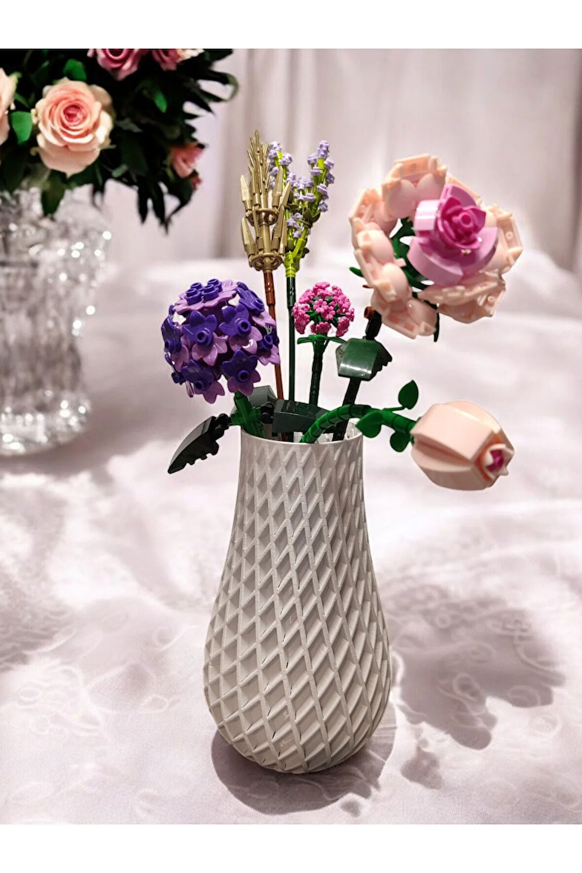 Karo Desenli İskandinav Tarz Özel Tasarım Dekoratif Vazo Biyoplastik Beyaz