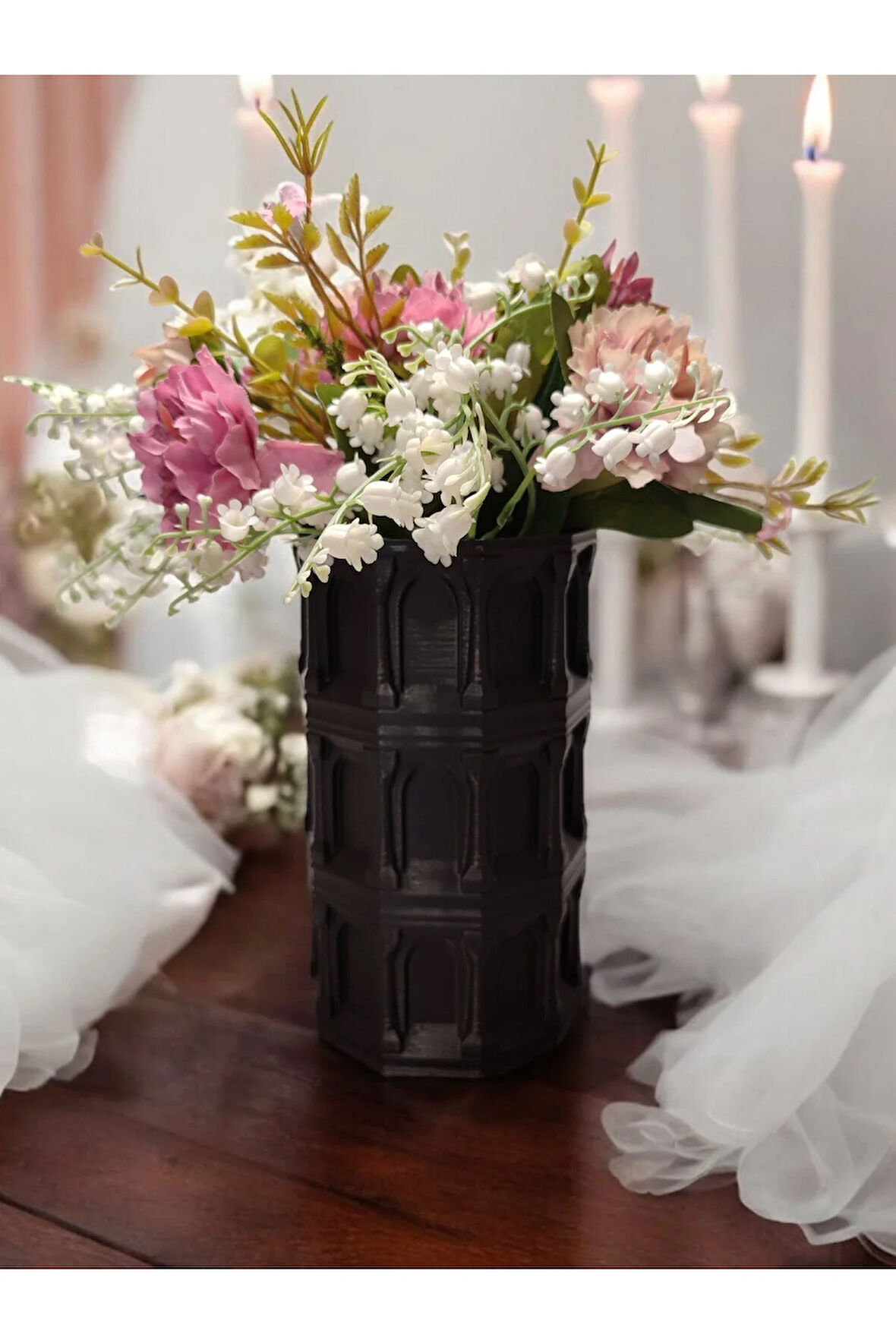 Laodikya Sütun Gothic Tarz Özel Tasarım Dekoratif Vazo Biyoplastik Siyah