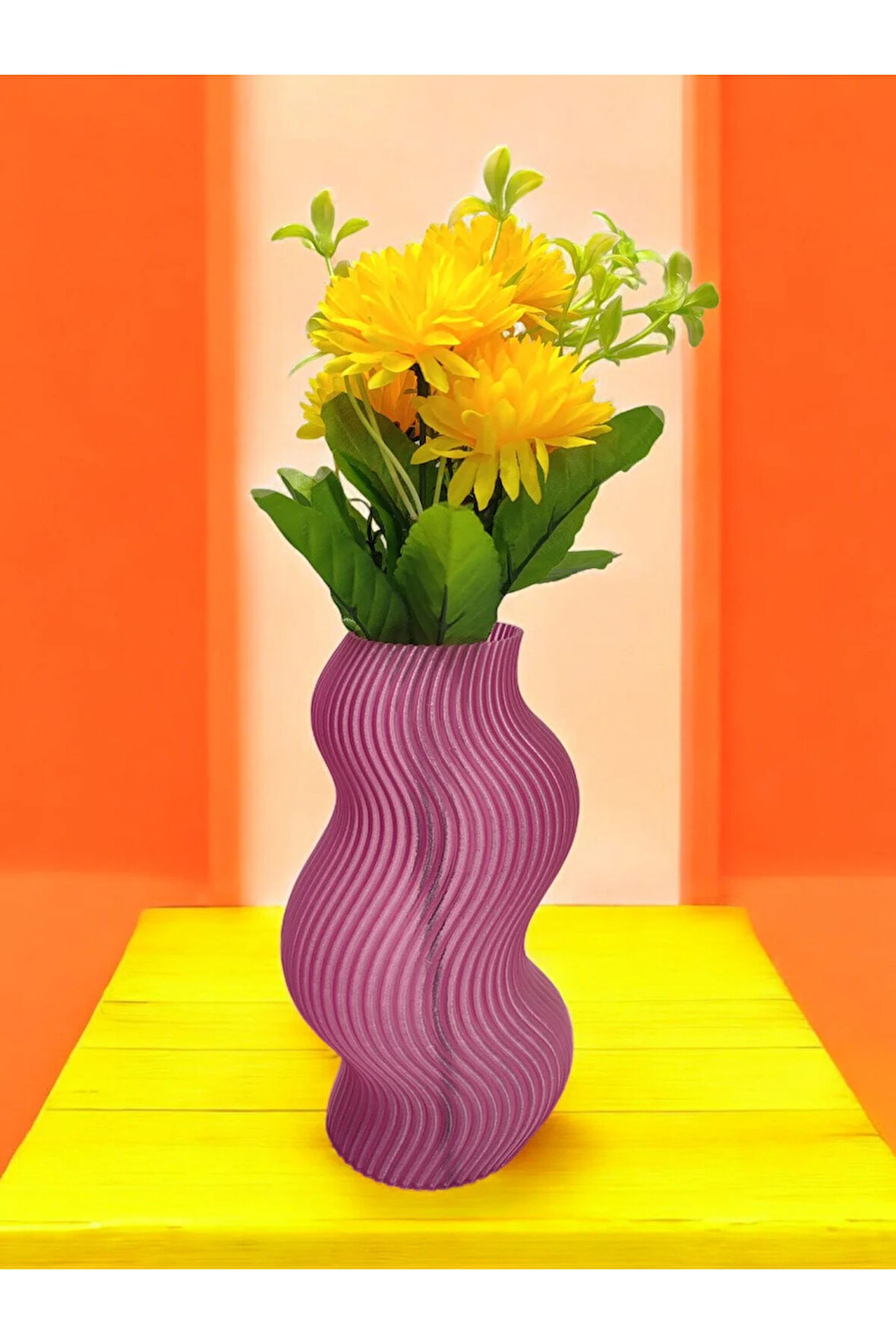 Dalgalı Çizgili Burgu İskandinav Tarz Özel Tasarım Dekoratif Vazo Biyoplastik Transparan Pembe