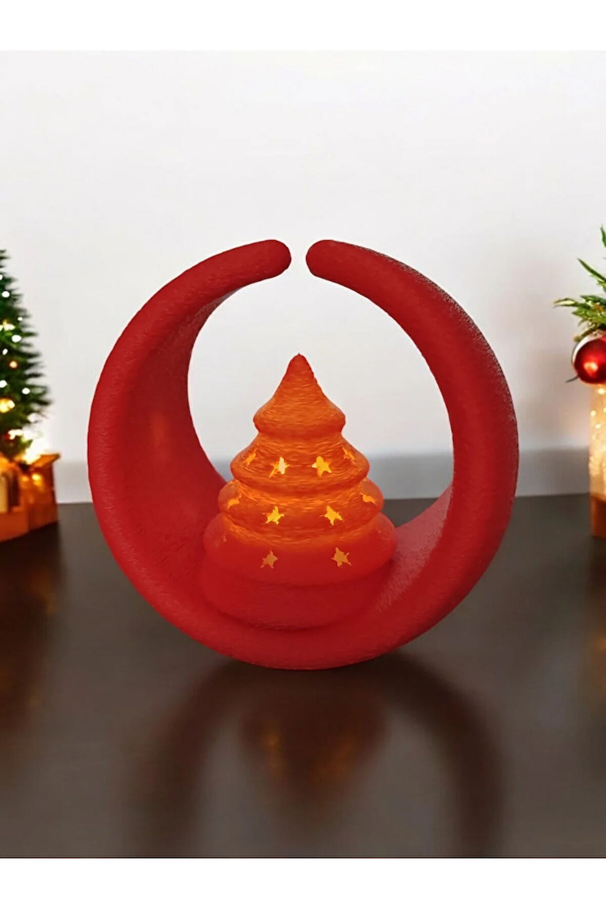 Yılbaşı Temalı Alev Efektli Titreyen Led Mumlu Mini Çam Ağacı Modern Dekoratif Şamdan Kırmızı 8 Cm