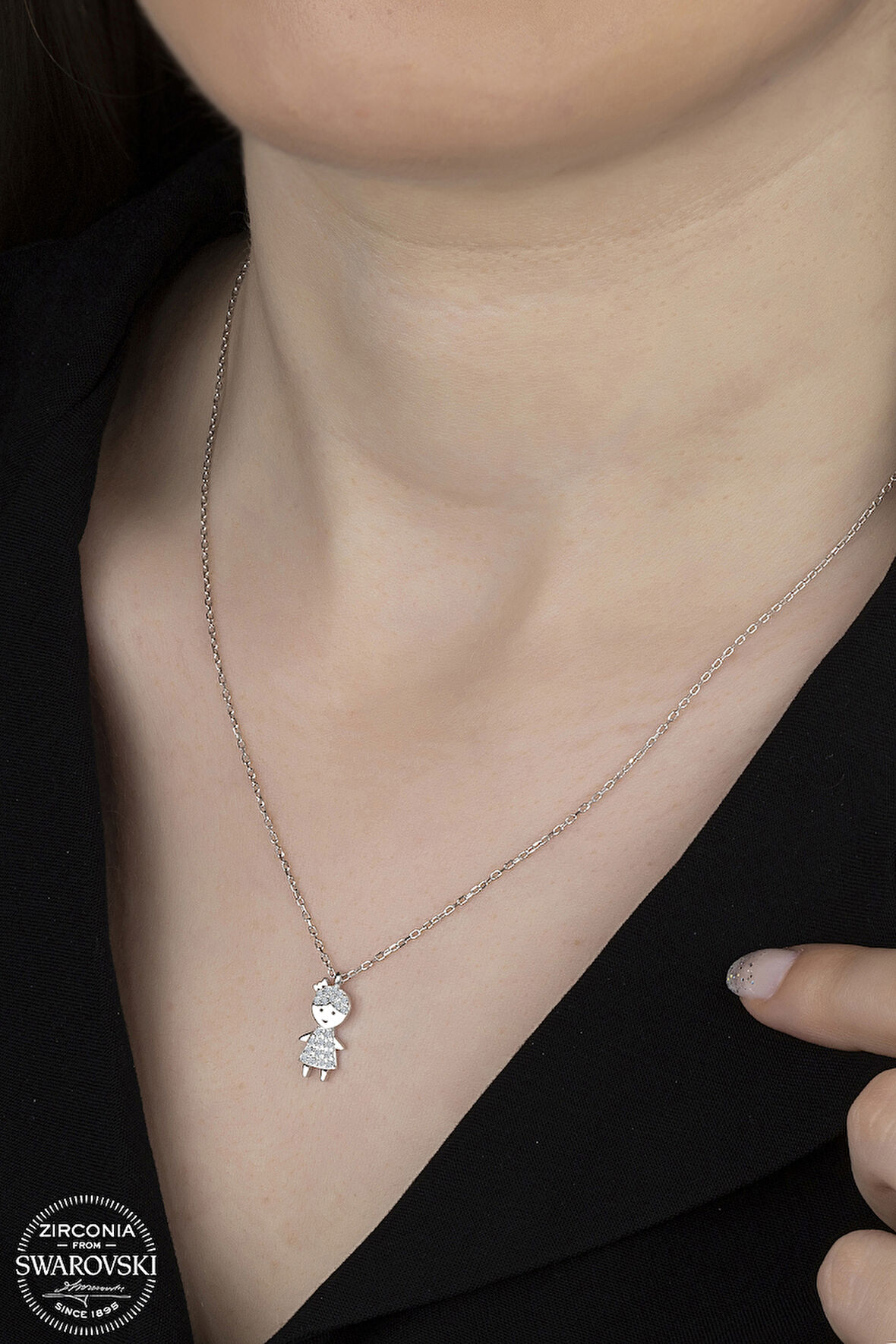 SWAROVSKİ CRYSTAL KIZIM 925 AYAR GÜMÜŞ KOLYE