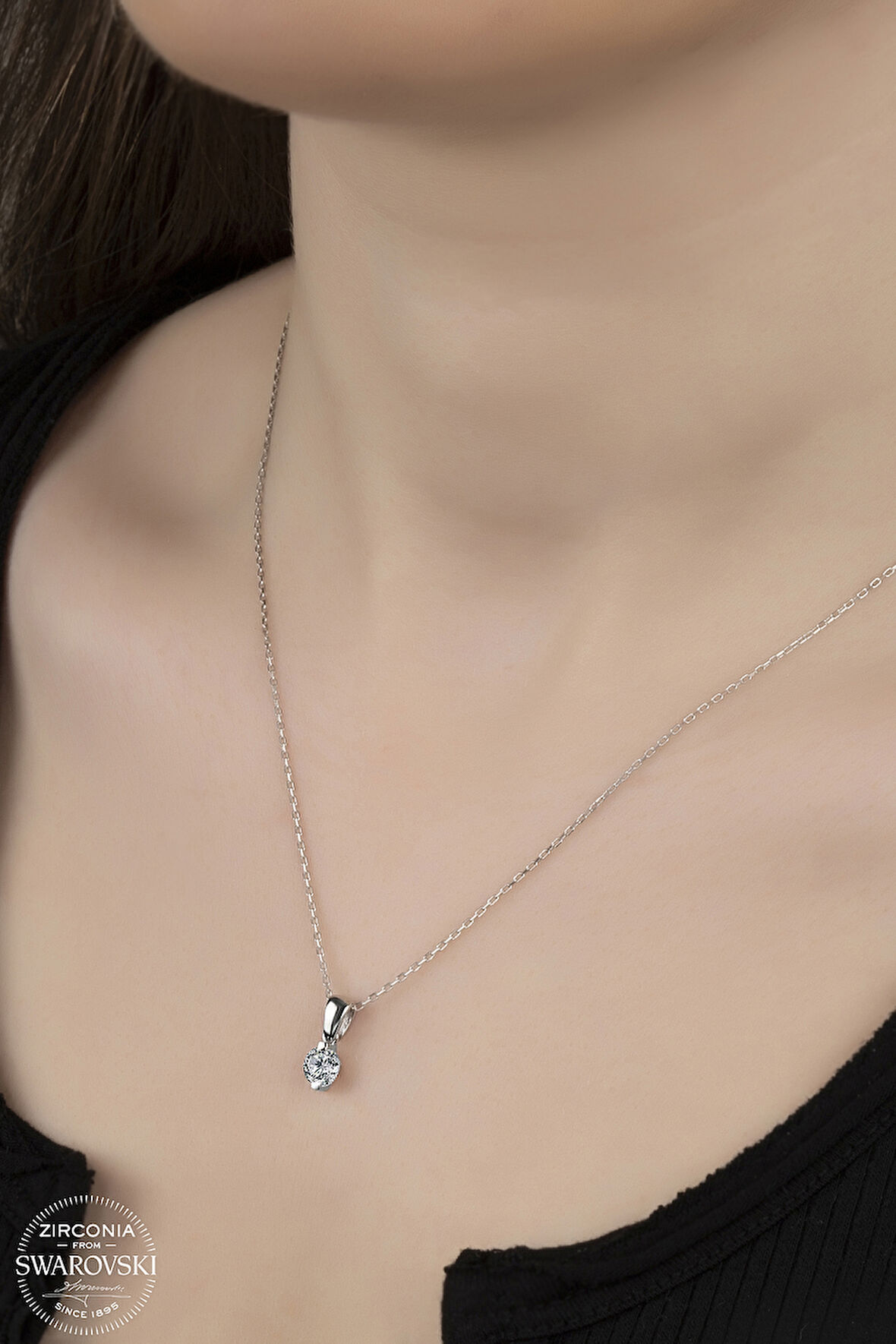 SWAROVSKİ CRYSTAL TEK TAŞ  925 AYAR GÜMÜŞ KOLYE