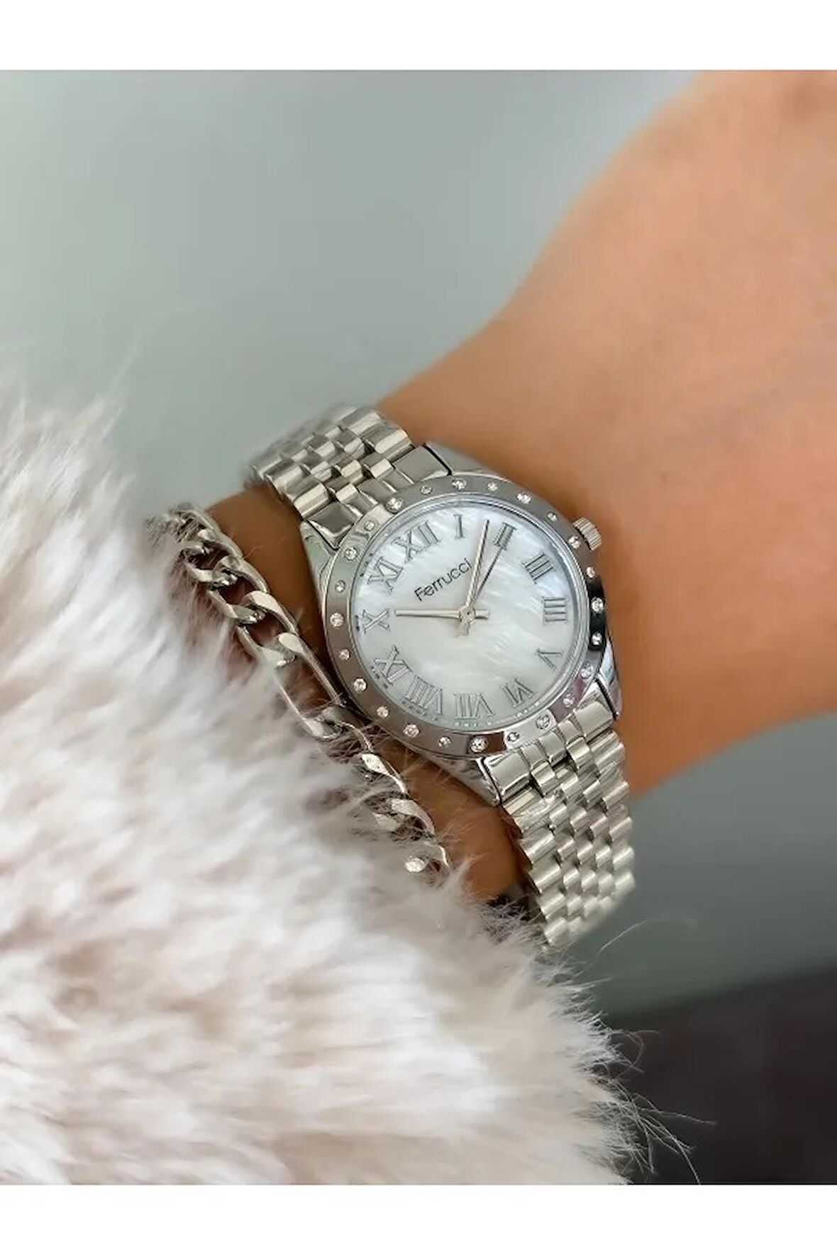 Ferrucci Çelik 2024 Yeni Sezon Su Geçirmez Şık Kadın Kol Saat+Bileklik