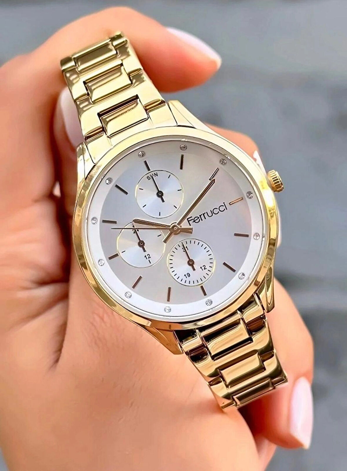 Ferrucci Gold Renk Çelik Kordon Spor Şık Model Kadın Kol Saati