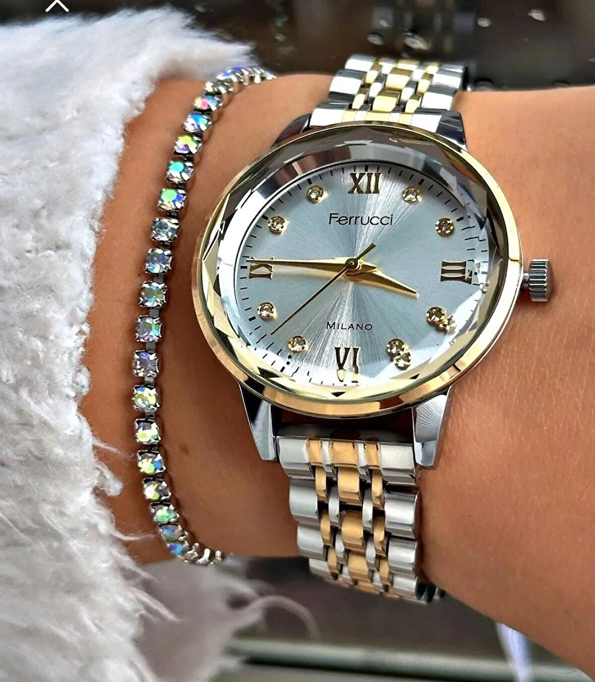 Ferrucci Kristal Efektli Şık Kadran Kadın Kol Saati+Bileklik Hediyeli