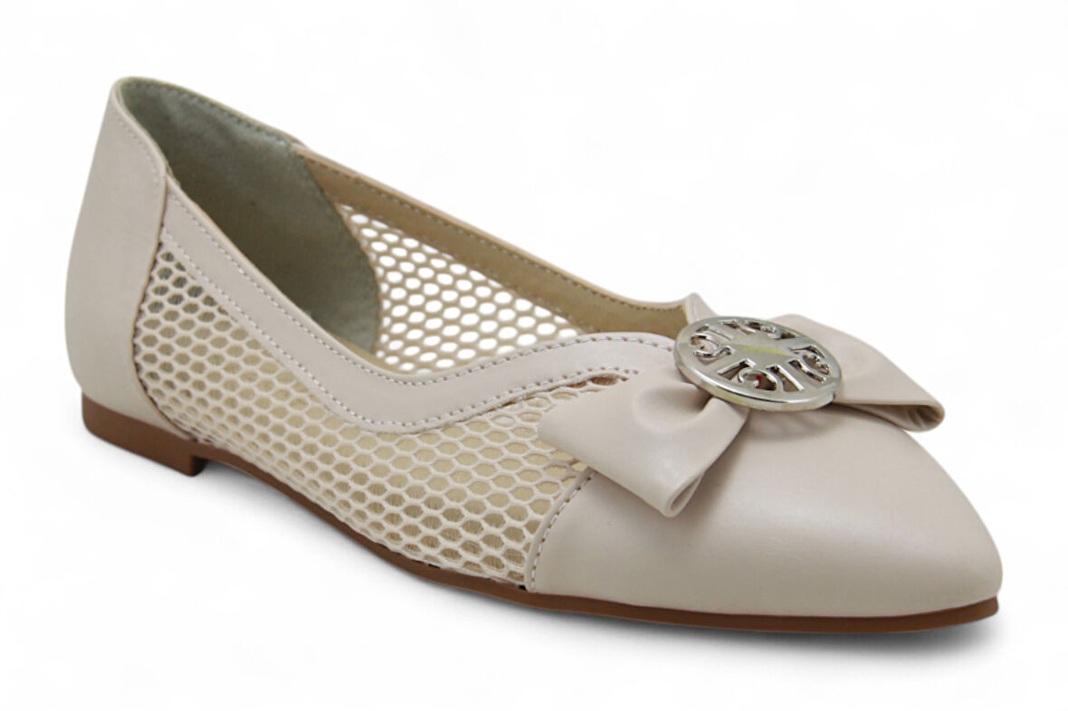 Beety 5001 Fiyonklu Tokalı Kadın Ayakkabı Babet