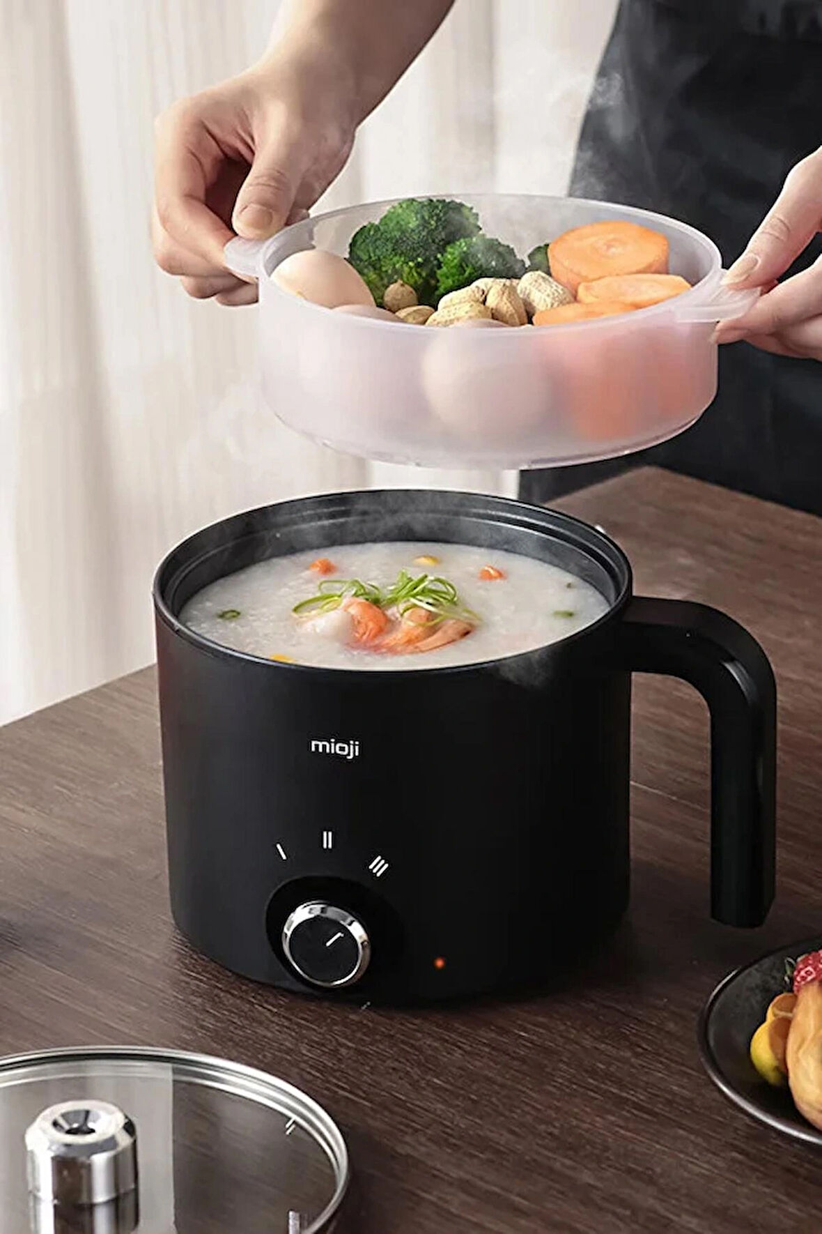 mioji Mio EP35 600W 1.8L Çok Fonksiyonlu Buharlı ve Yağda Pişirme Özellikli Elektrikli Pişirici Siyah