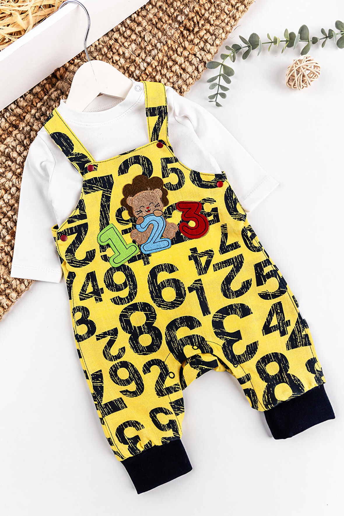 Figür İşlemeli Erkek Bebek Tulum Salopet Takım