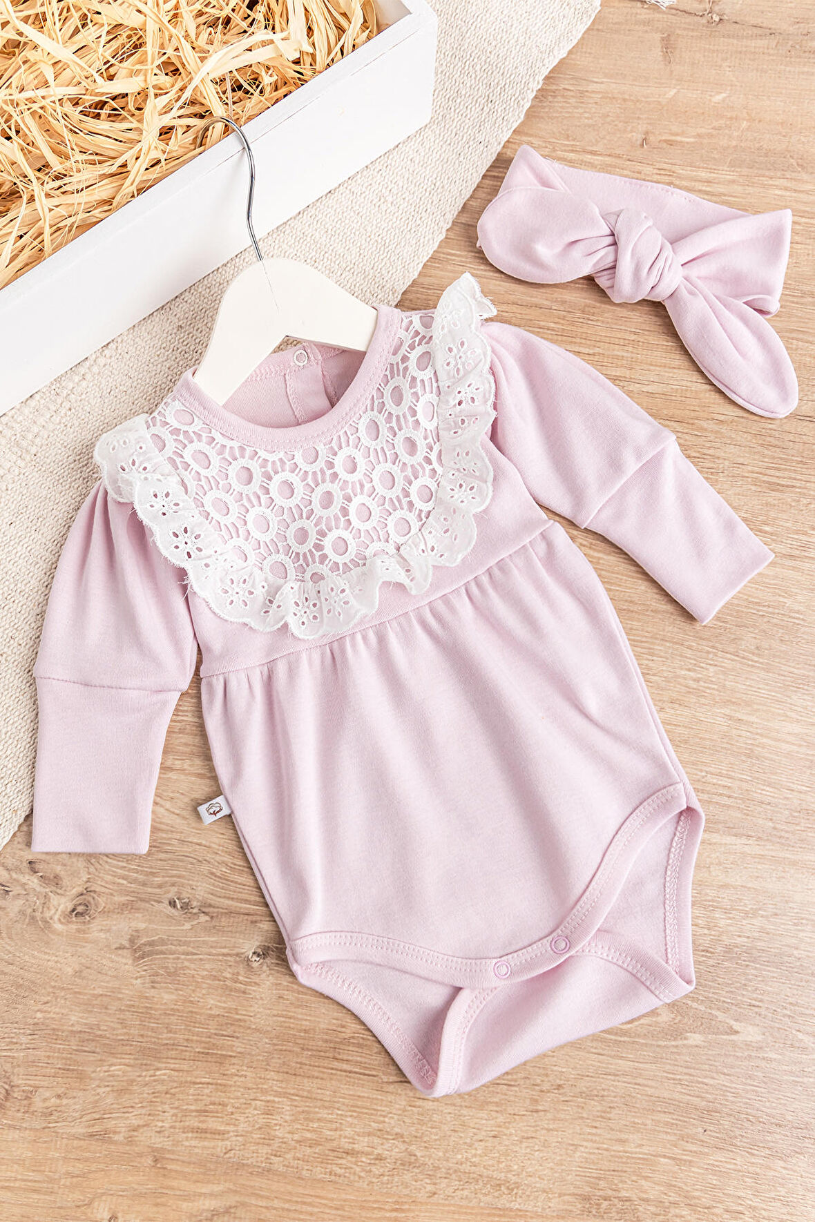 Güpürlü Bandanalı Kız Bebek Tulum Bebek Çıt Çıtlı Body