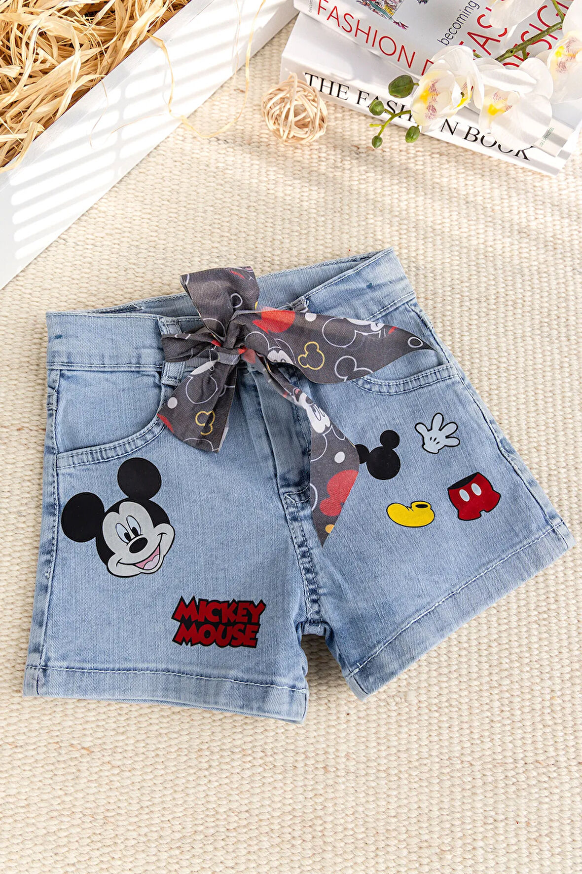 Fiğürlü Denim Şık Kot  Kız Çoşuk Şort