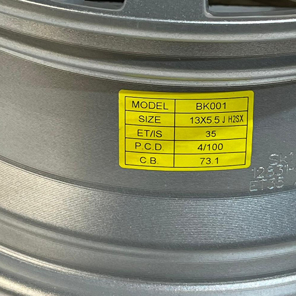 BK-001 5,5*13 4*100 ET35 73,1 SIL.JANT 4 lü Takım