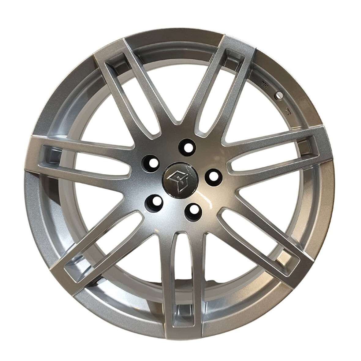 TORK-9033 8*18 5*112 ET45 66.45 SILVER JANT 4 lü Takım