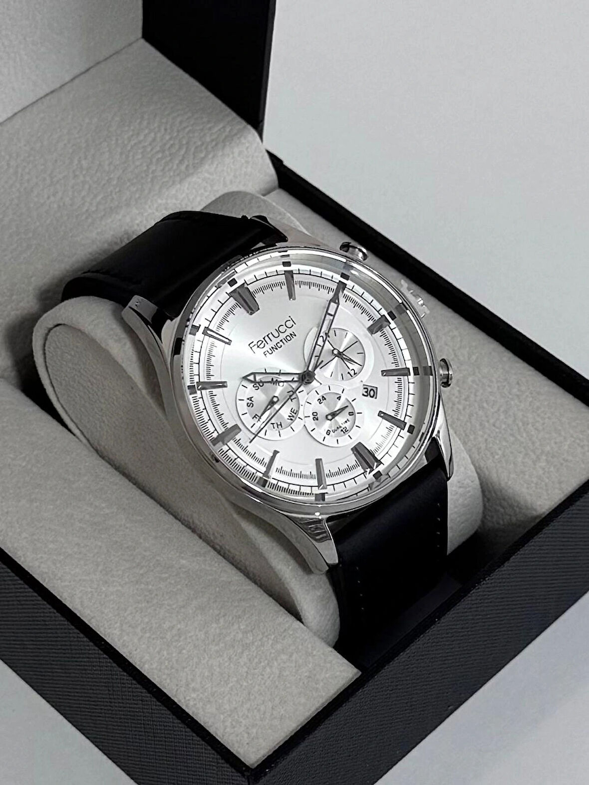 FERRUCCİ ERKEK KOL SAATİ ÇELİK KASA DAYANIKLI DERİ KORDON 30 METRE SUYA DAYANIKLI