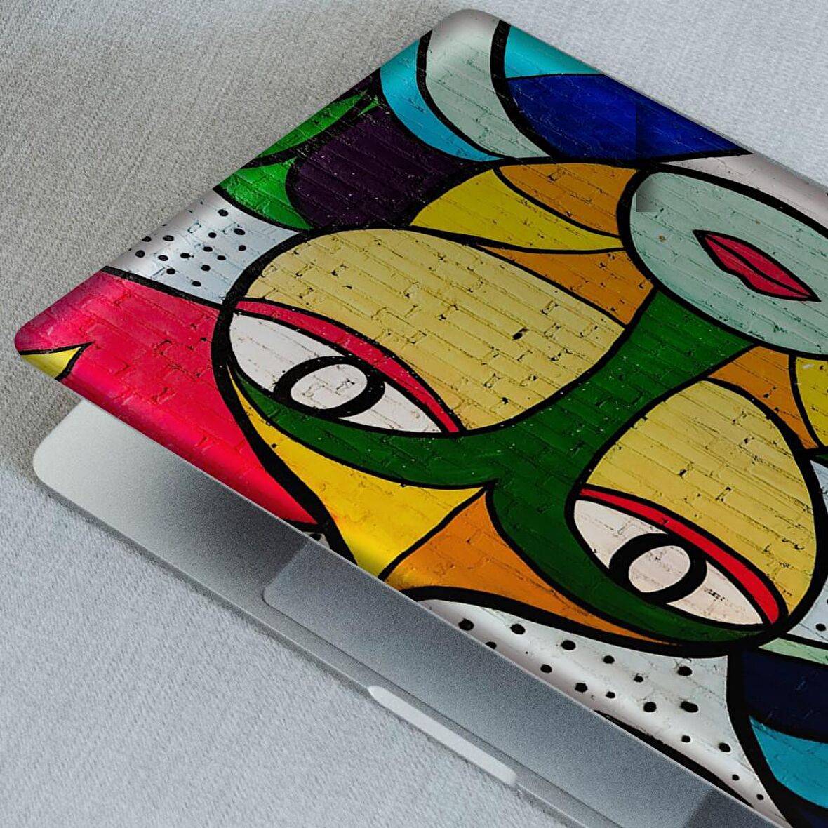 Sürreal Renkli İnsan Grafiti Notebook Sticker, Laptop sticker,, Hp Sticker, Asus Sticker, 15.6 inç Sticker
