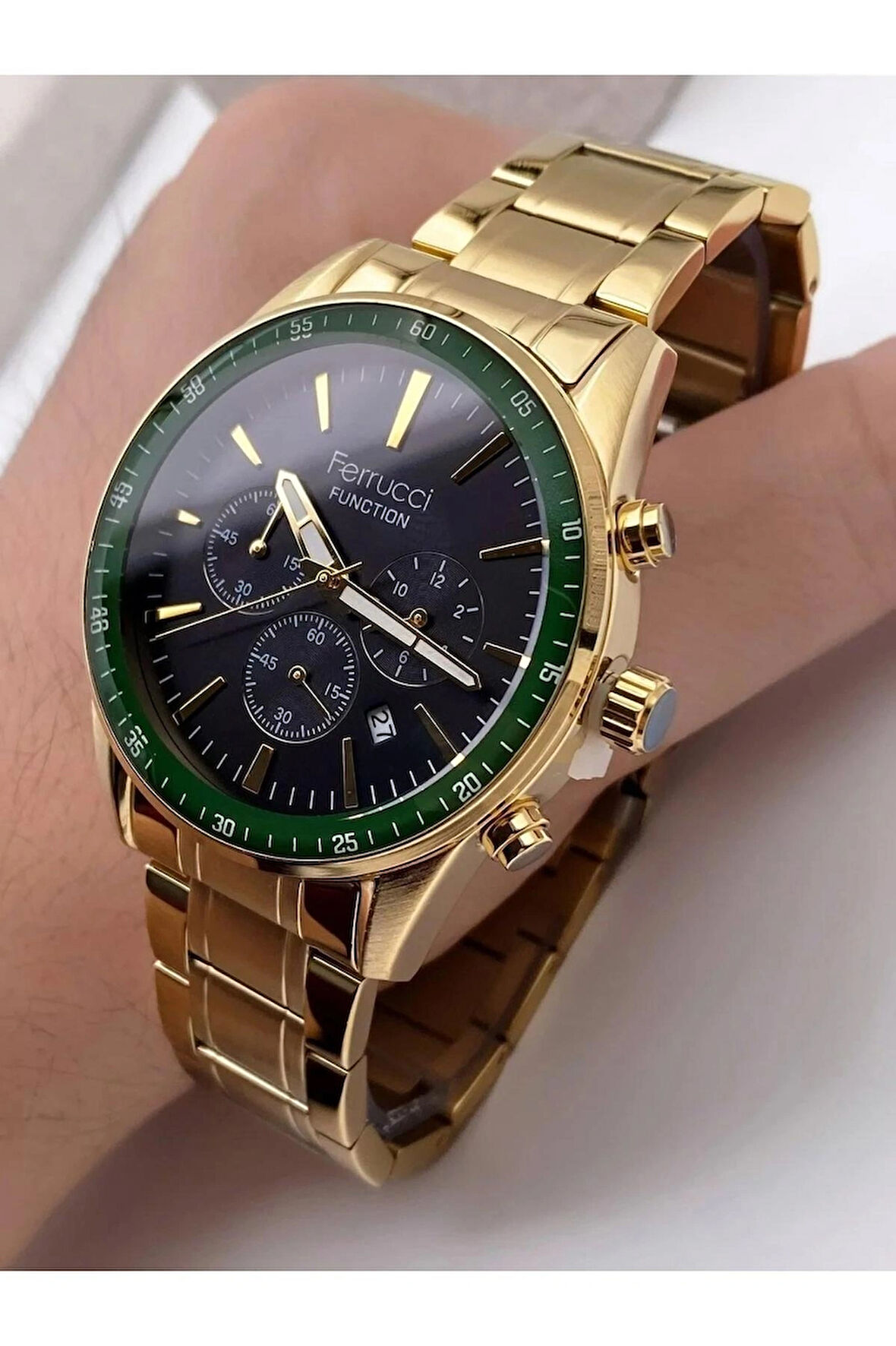 Ferrucci Fonksiyonları Aktif Takvimli Çelik Spor Model Erkek Kol Saati