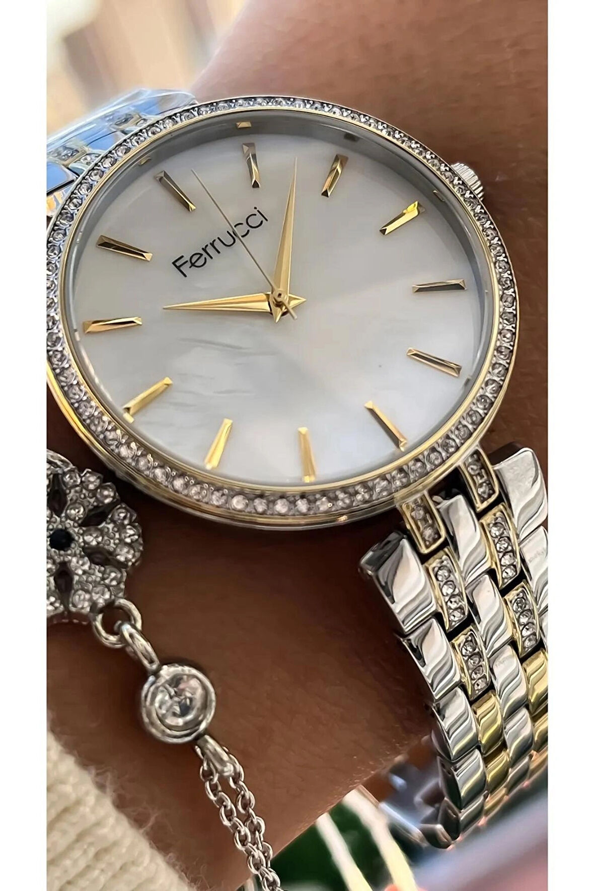 Ferrucci Silver&Gold Çelik Kordon Şık Kadın Kol Saat+%100 Çelik Kolye Hediye