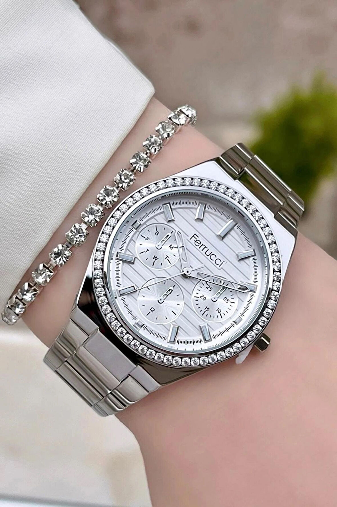 Ferrucci Silver Renk Zirkon Taşlı Çelik Kadın Kol Saati+Bileklik Hediyeli