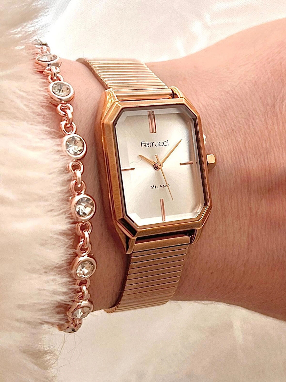 Ferrucci Dikdörtgen Kasa Hasır Şık Çelik Kordon Kadın Kol Saati+Bileklik