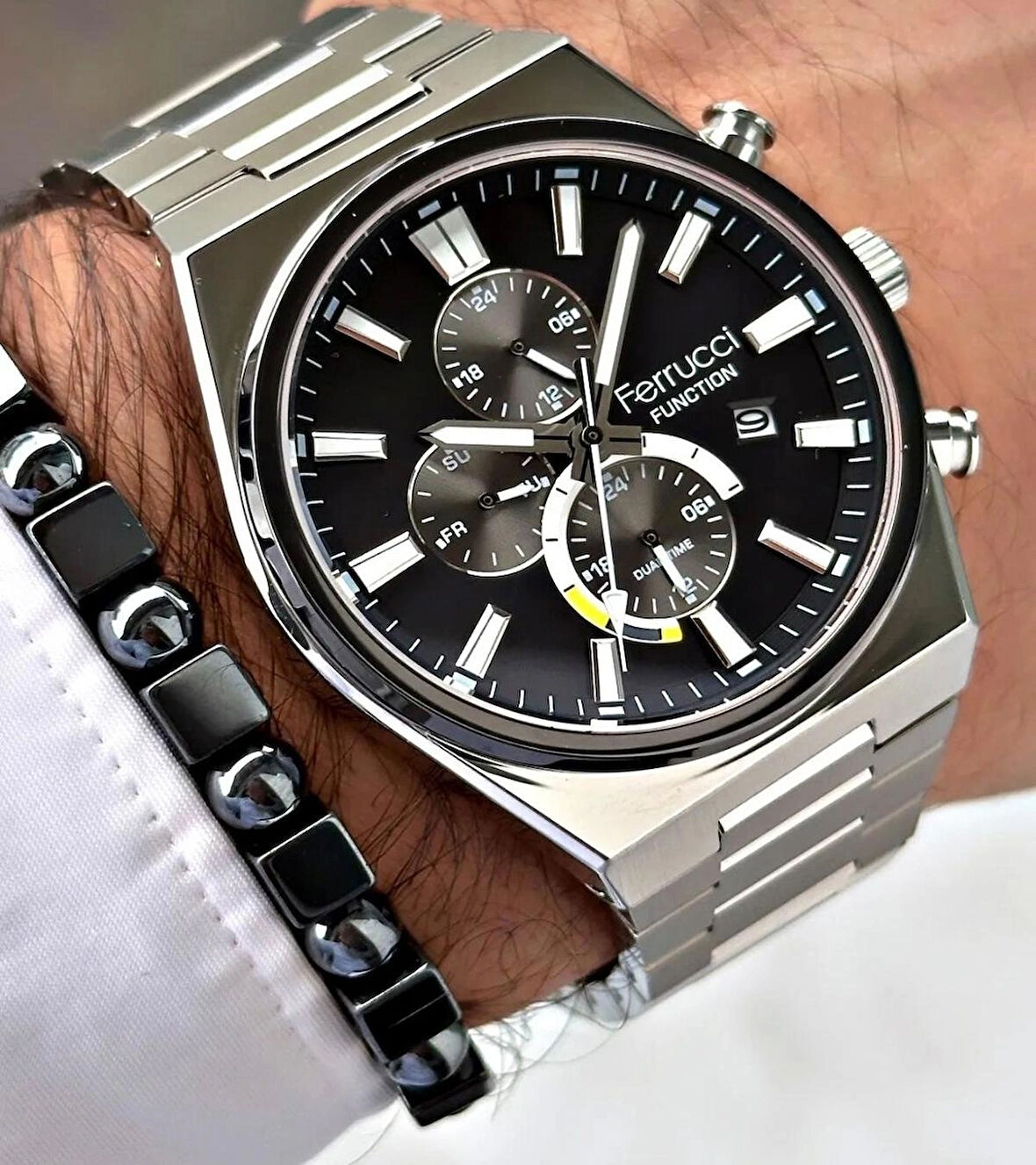 Ferrucci Silver Kordon Fonksiyonları Aktif Takvimli Erkek Kol Saati+Bileklik