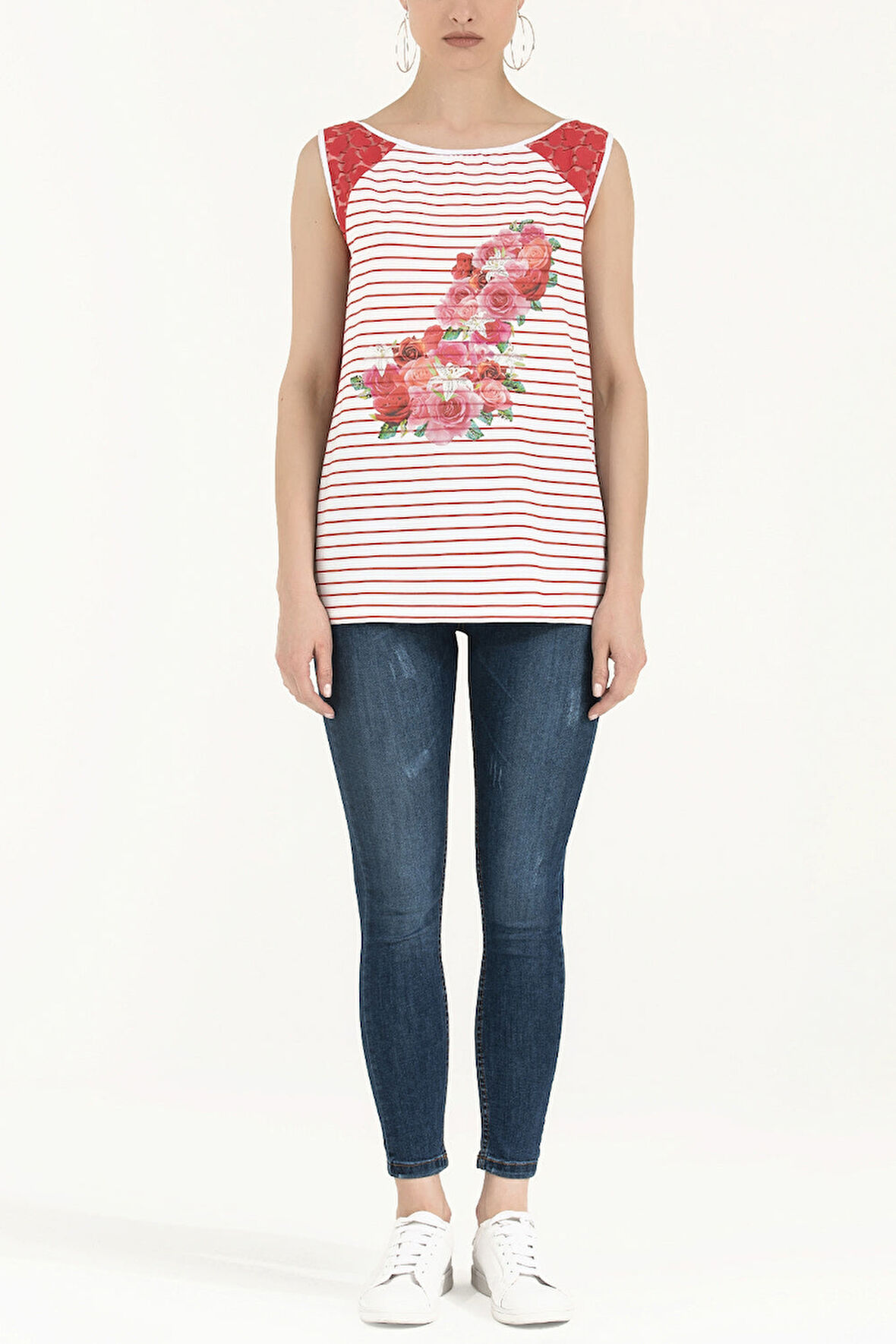 Kırmızı Dantelli baskılı bluz 18992 | 42