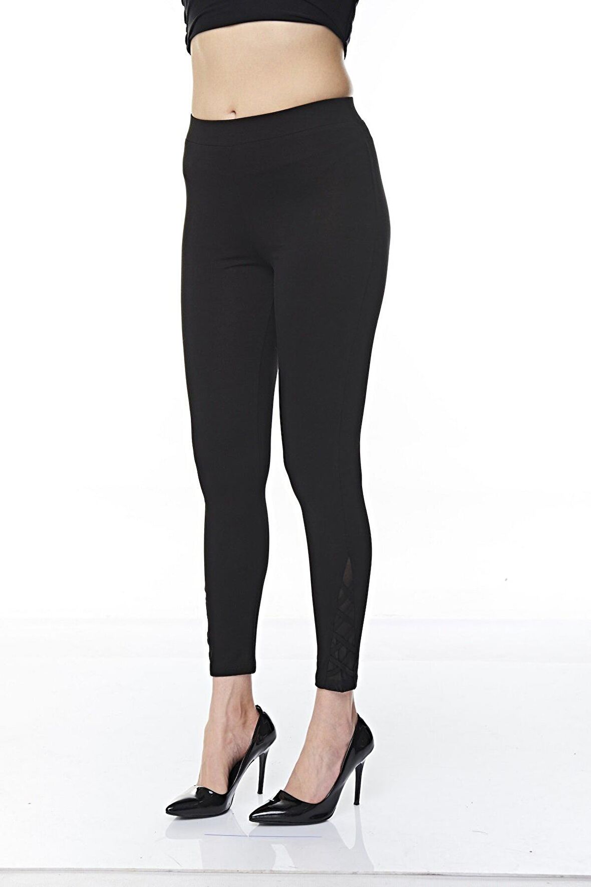 Kadın Pamuklu Bi̇lek Boy Yanı Tül Detaylı Li̇kralı Si̇yah Tayt – 4905