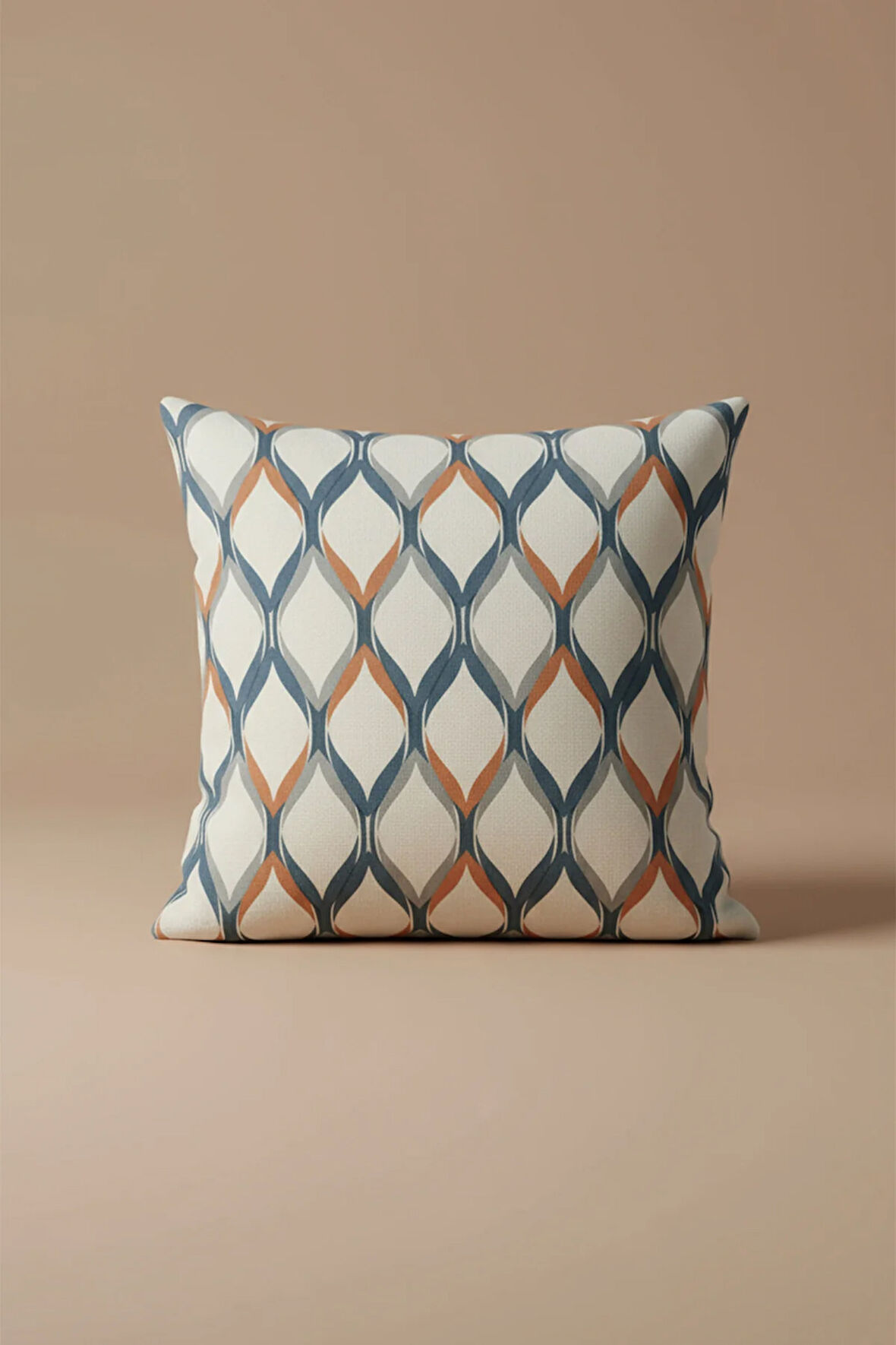 Seriv Turuncu-Lacivert Geometrik Desenli Kırlent Kılıfı 45x45