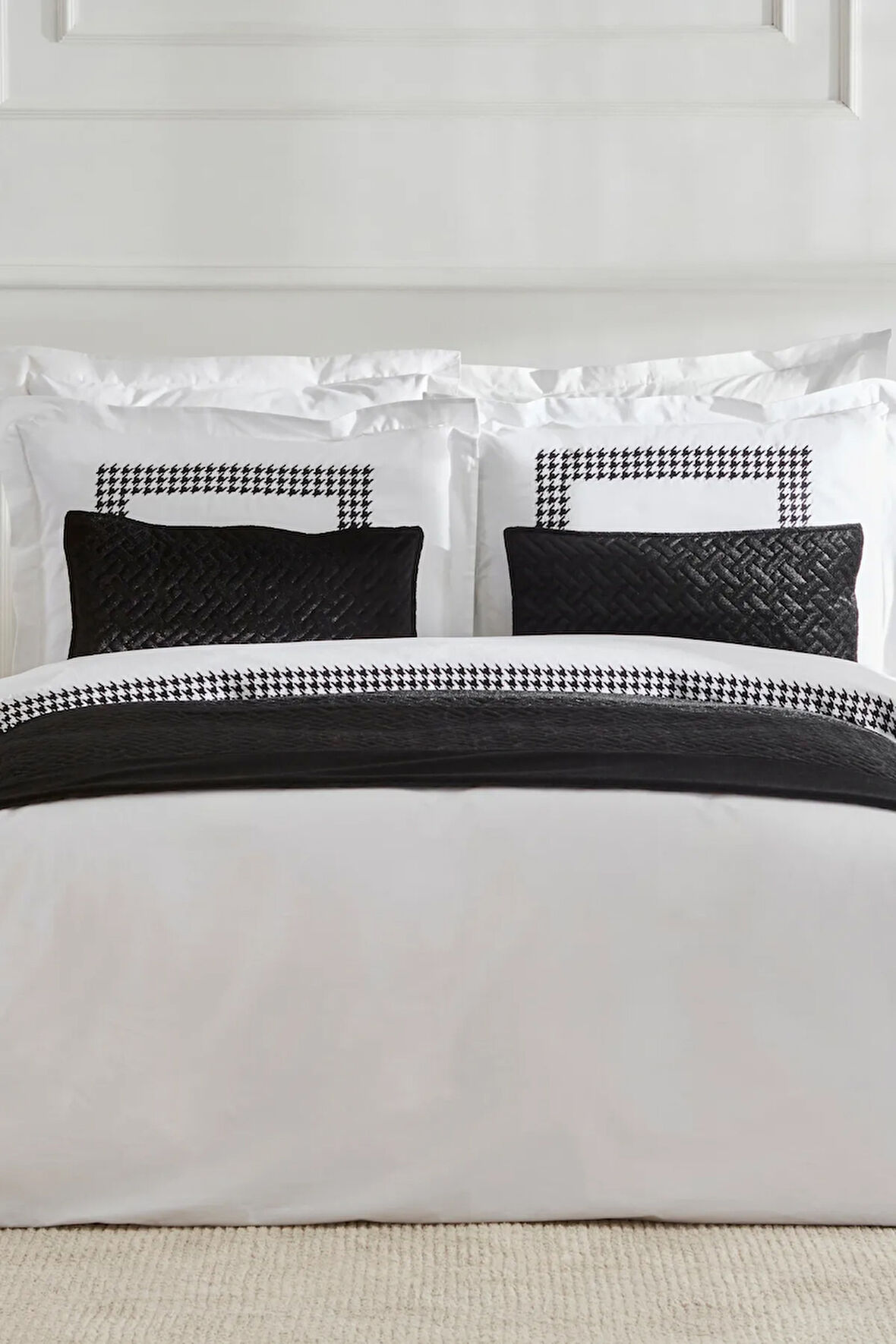 Karaca Home White Collection Bruce Yatak Runner Set Siyah