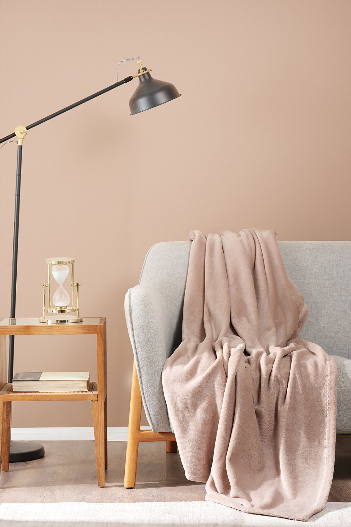 Karaca Home Fiona Vizon Wellsoft Tv Battaniyesi