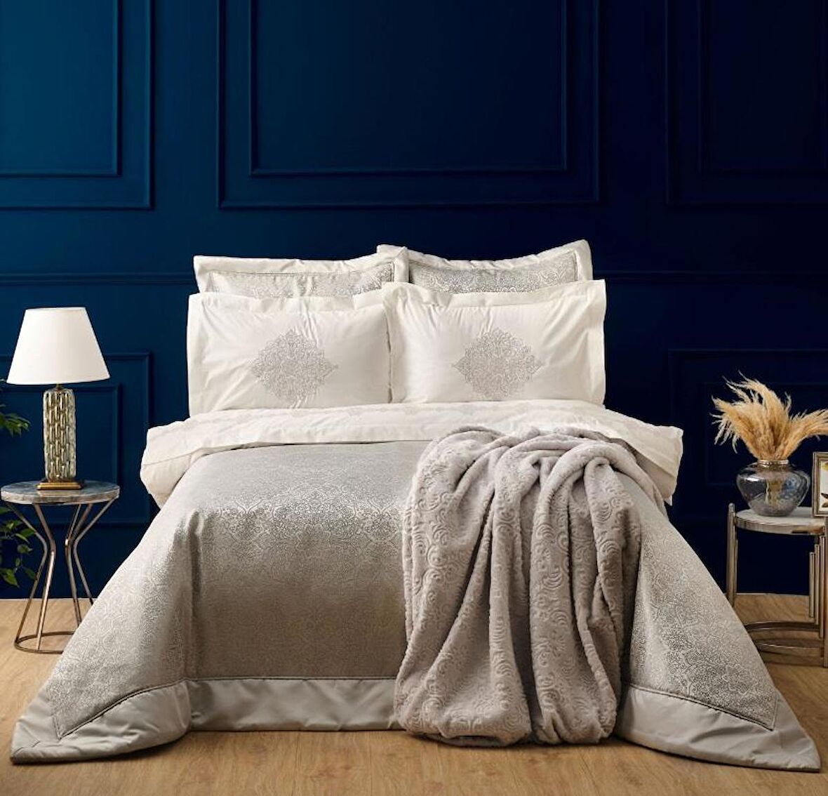 Karaca Home Maira Gri 8 Parça Çeyiz Seti