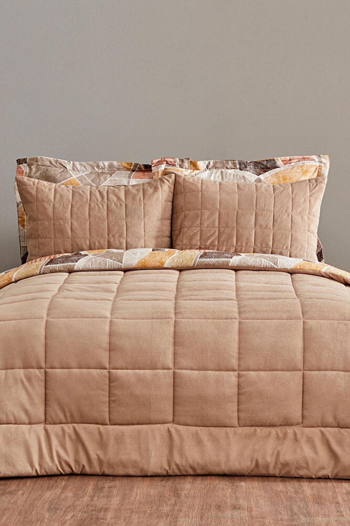 Karaca Home Lydia Çift Kişilik Stripe Comfort Set Bej