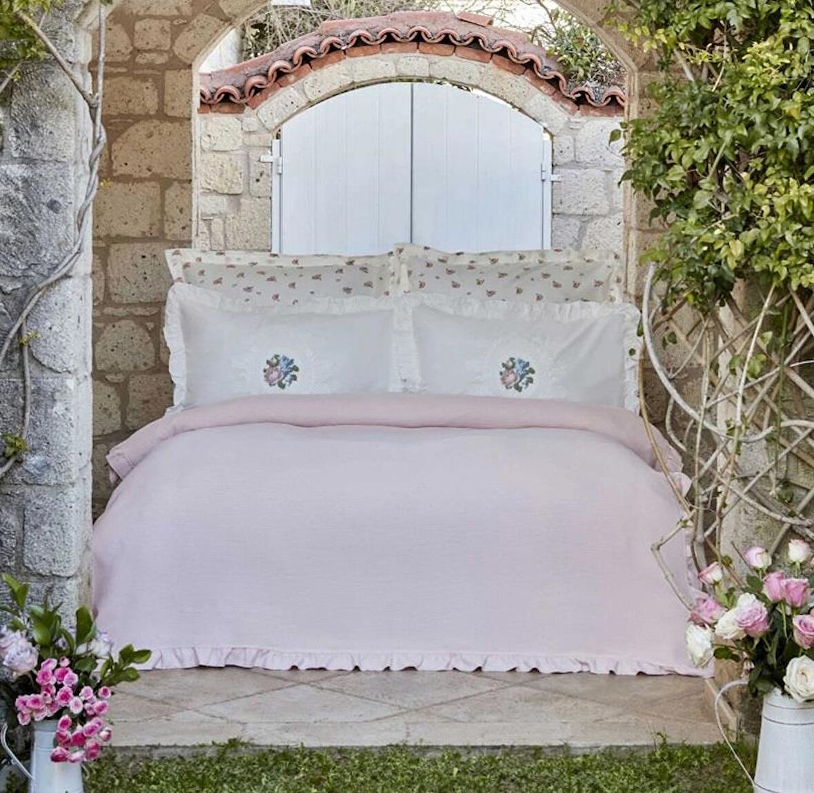 Karaca Home Fayette Pudra Çift Kişilik Nakışlı Nish Set