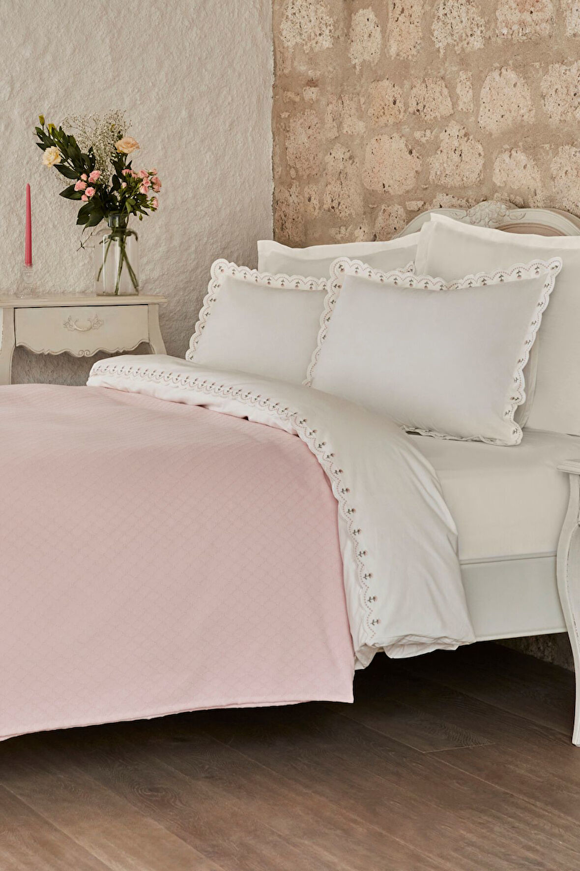 Lindsey Çift Kişilik Pike Pudra