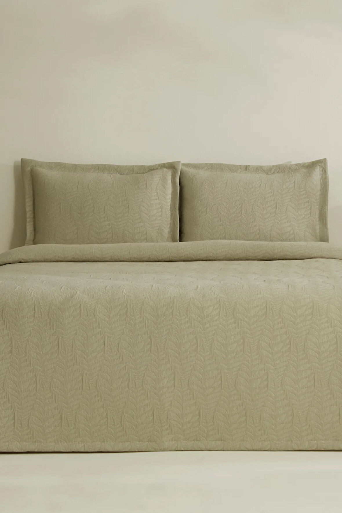 Karaca Home Serenity Çift Kişilik Yatak Örtüsü Seti Adaçayı