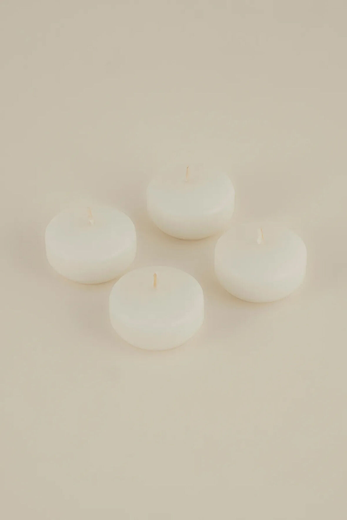 Karaca Home Yüzen Mum Beyaz