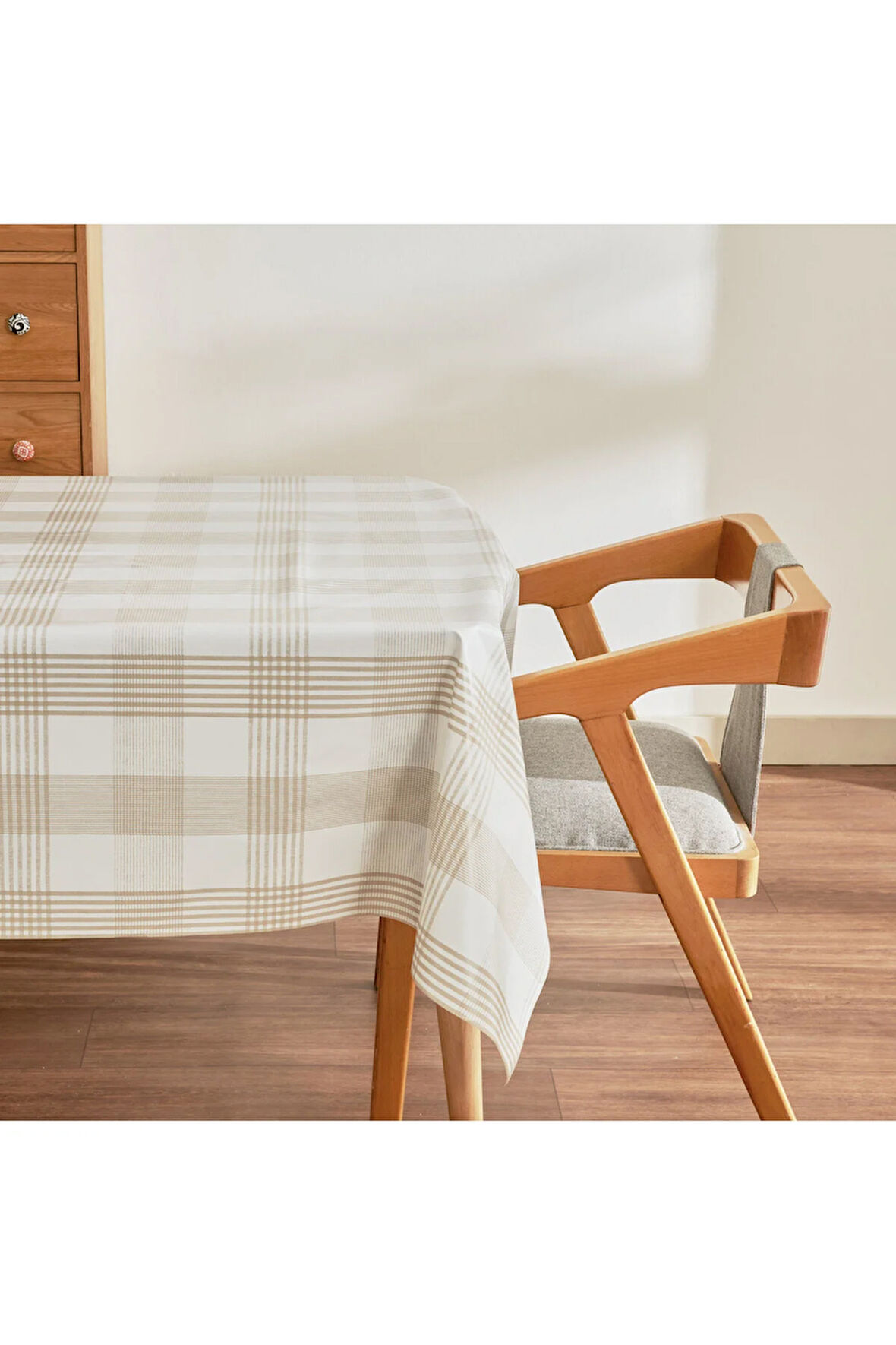 Karaca Home Luna Ekoseli Pvc Masa Örtüsü Bej