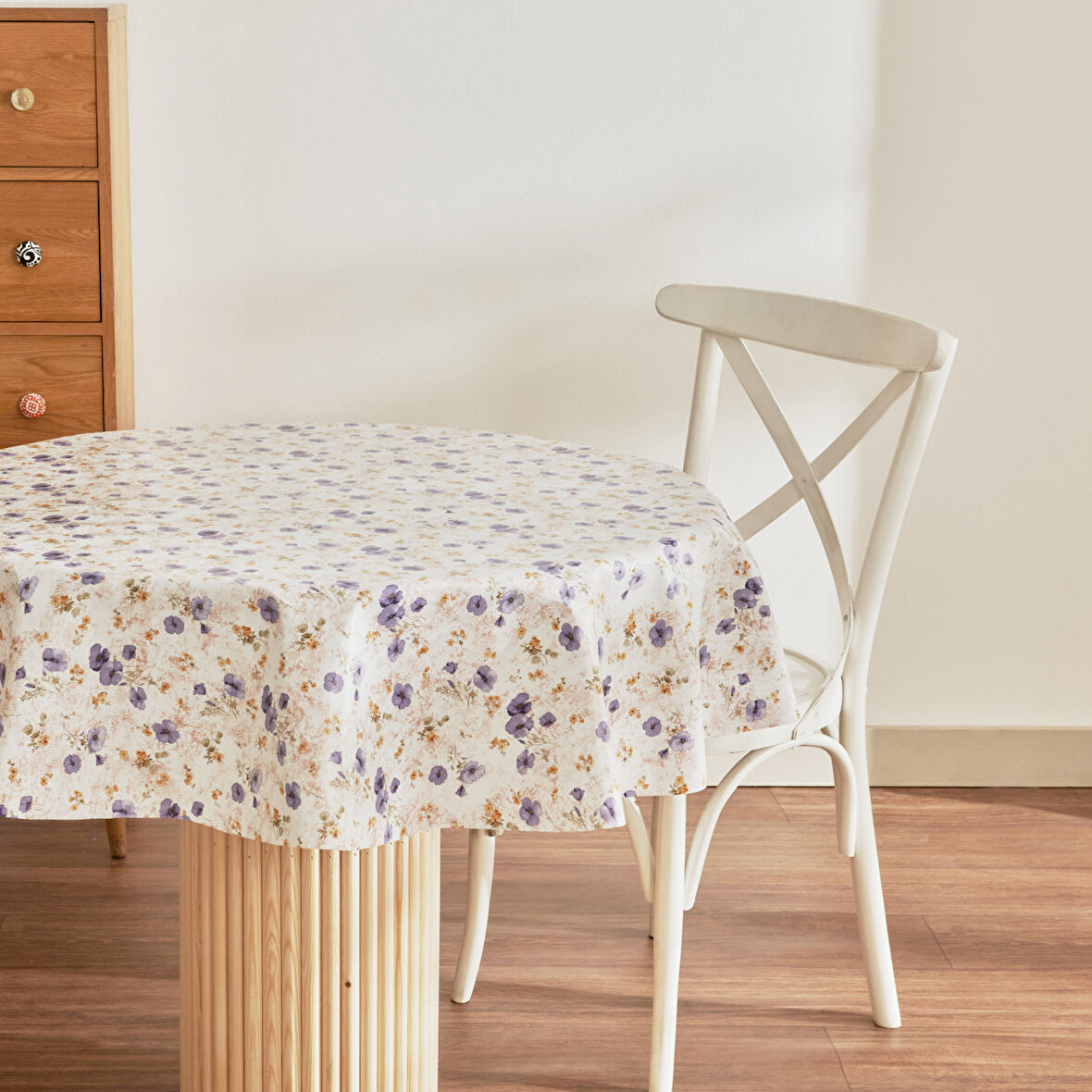  Karaca Home Dora Çiçekli Pvc Masa Örtüsü Mor